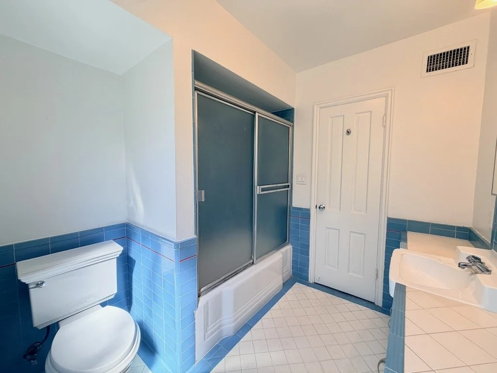 951 Masselin Ave - 20.jpeg