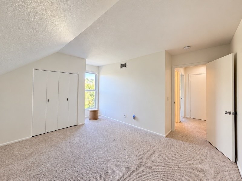 4520 Cezanne Ave - Edited-Staged - 10-2026 - 34.jpeg