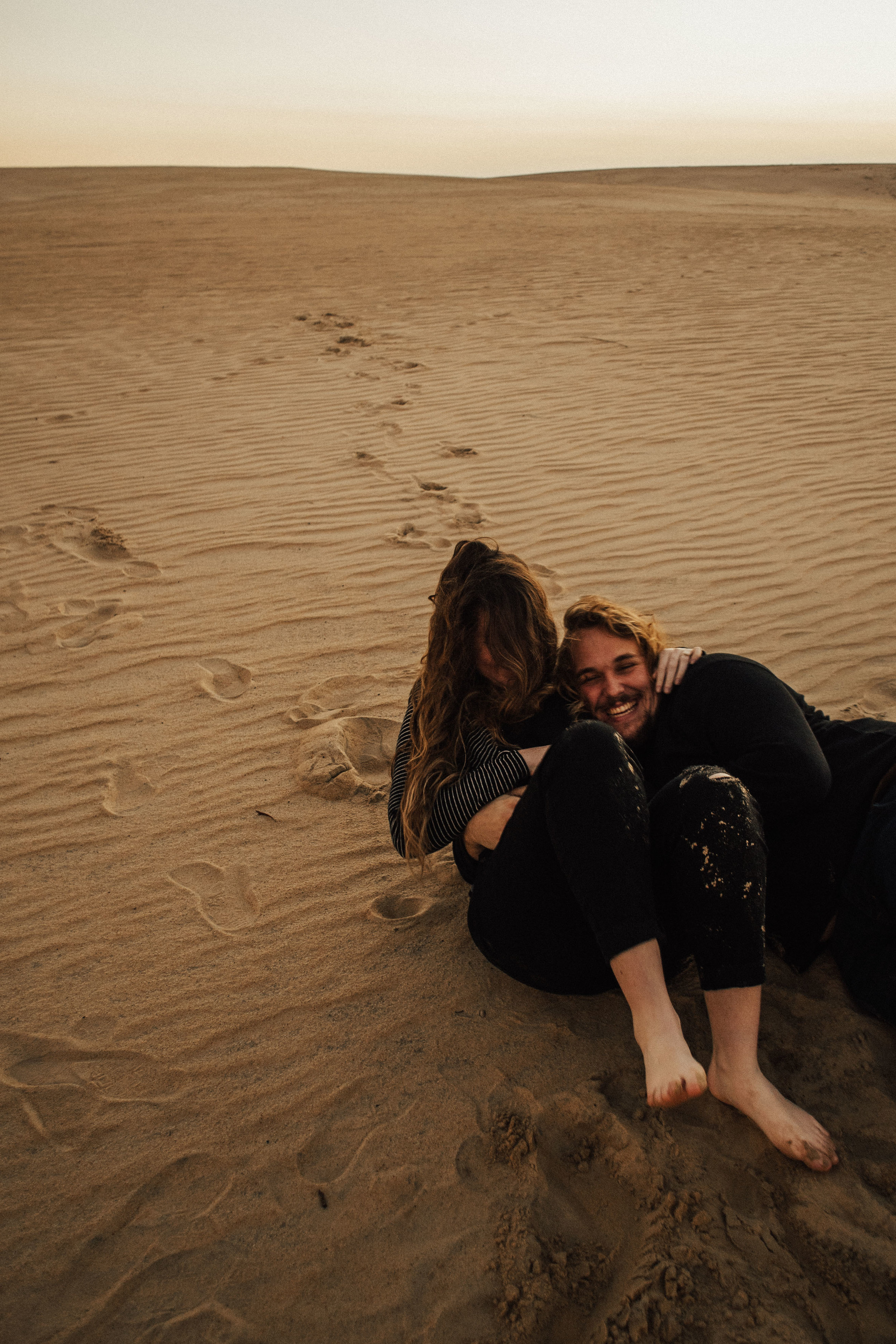 Jess + Zed Jockey Ridge .jpg