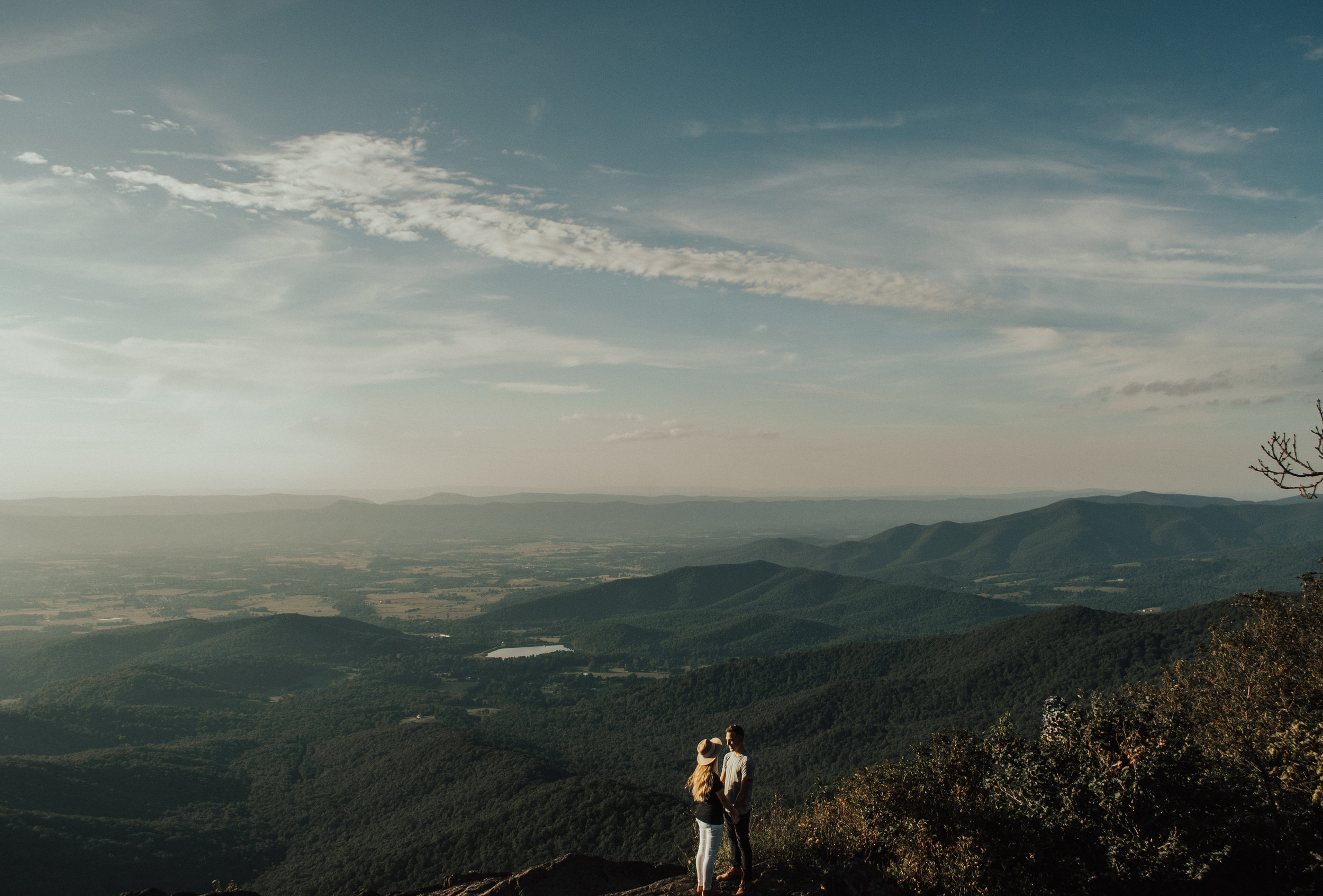 Shenandoah Couple by SB Photographs-9.jpg