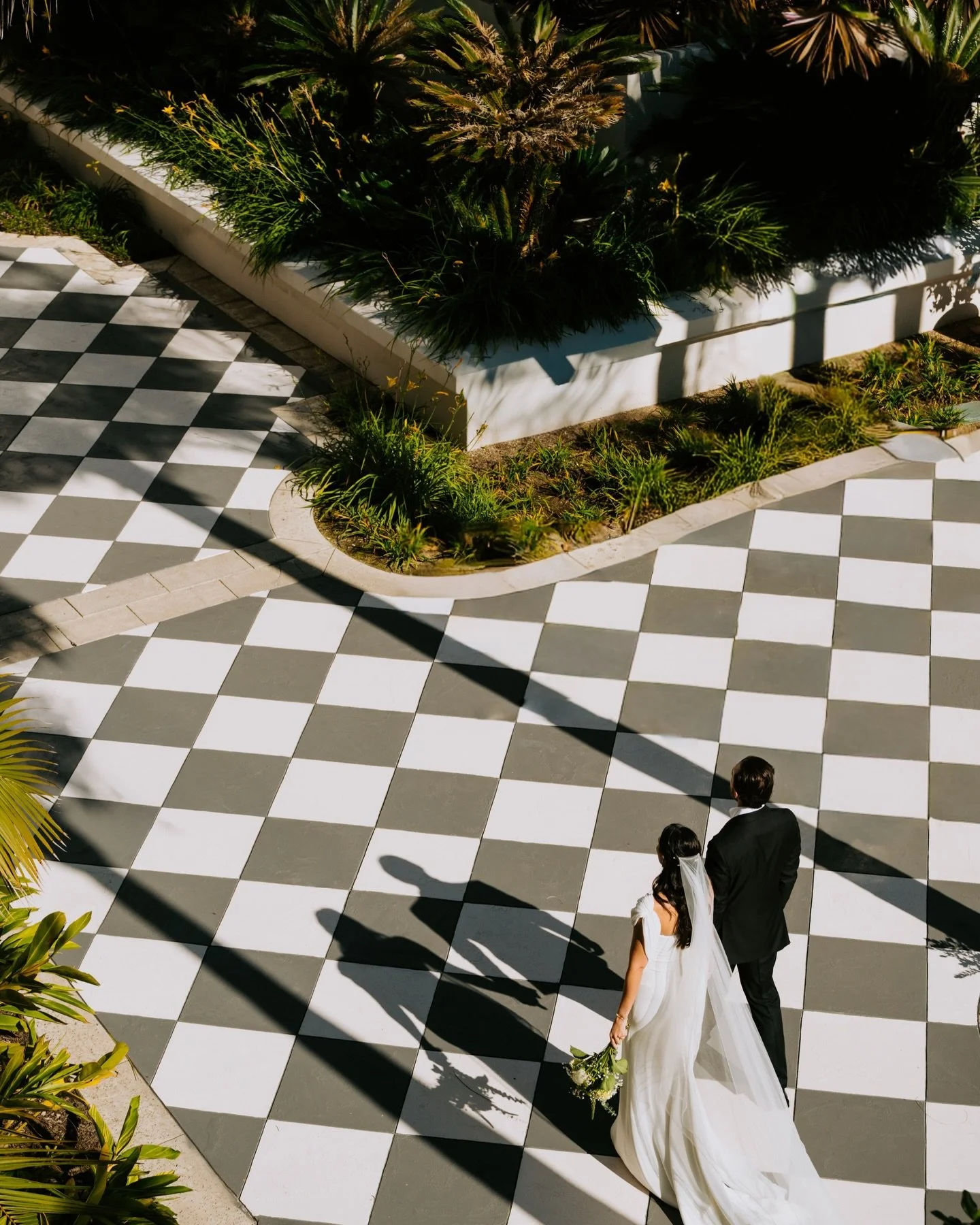Parker &amp; Juliette chose the most effortlessly them way to get married &mdash; a quiet, meaningful elopement in Laguna Beach, at the Ritz-Carlton where they first got engaged. ✨
Juliette found me on Instagram years ago through mutual friends, and 