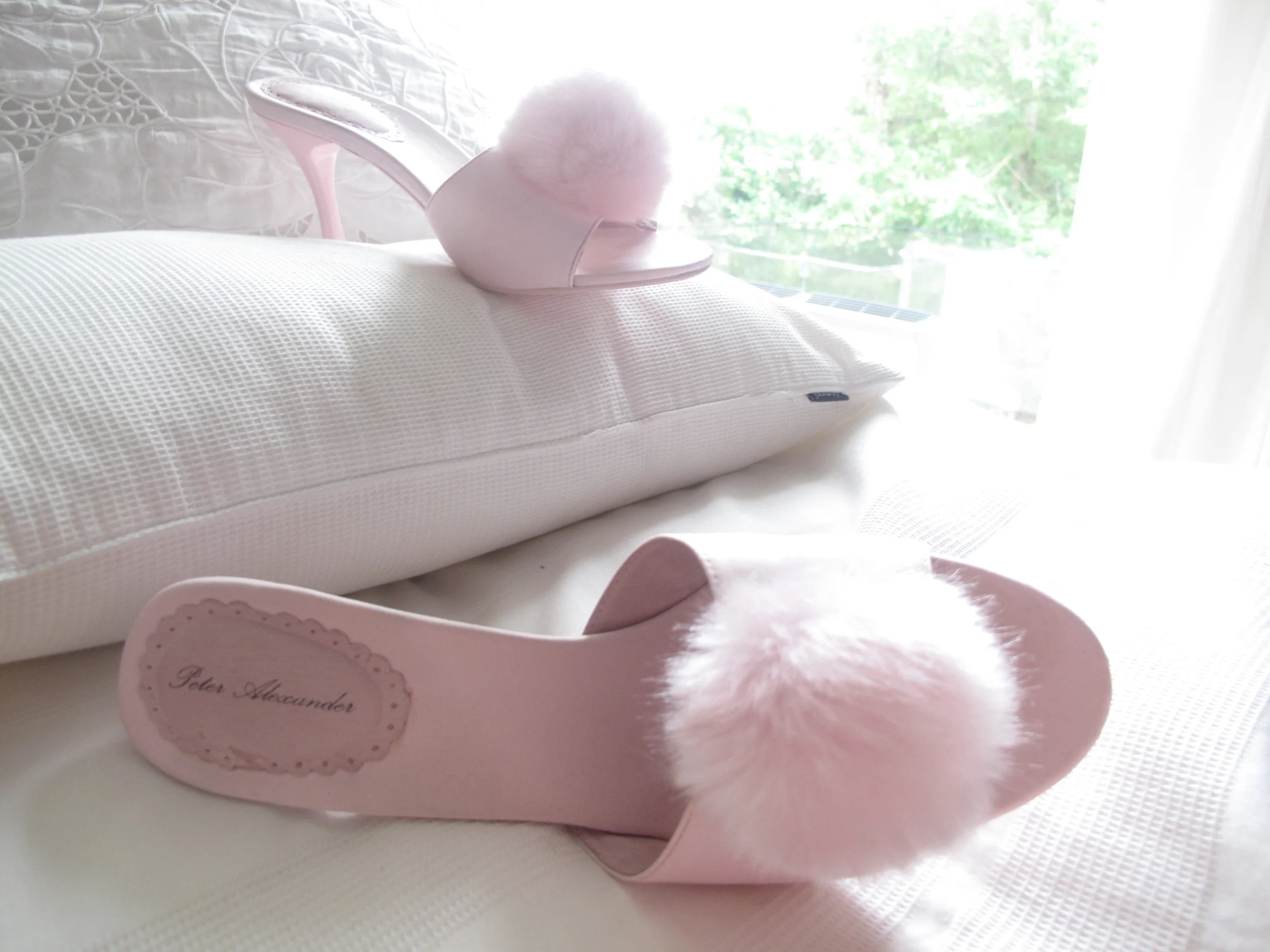 marilyn monroe slippers