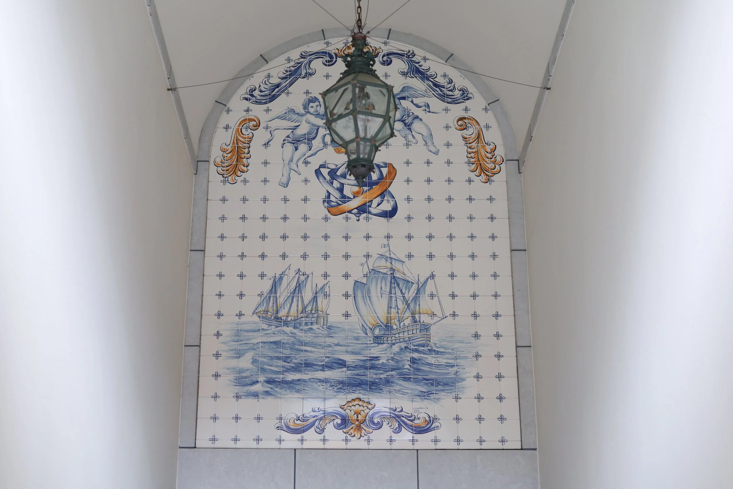Nagasaki European painted tiles