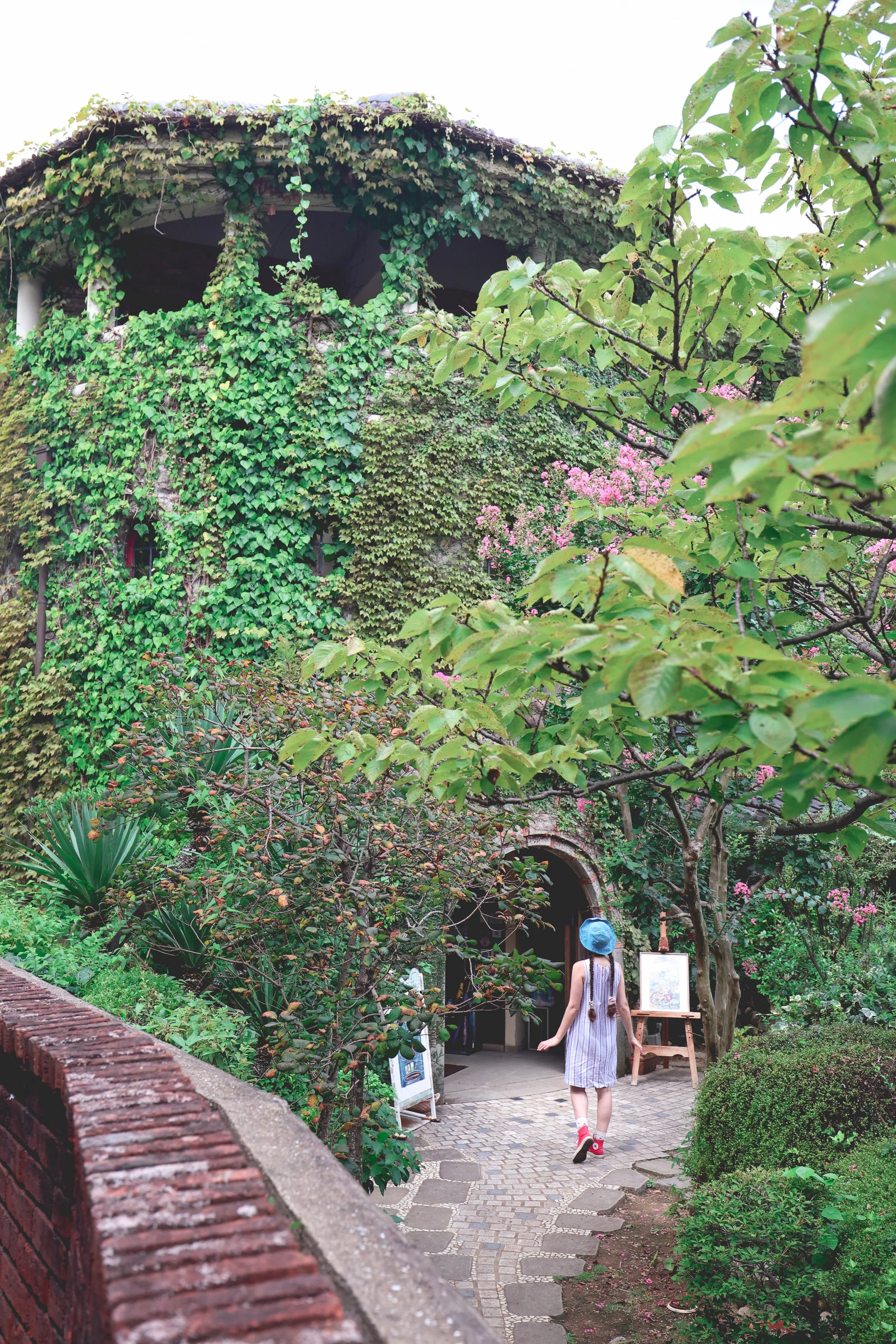 inori hill picture book museum