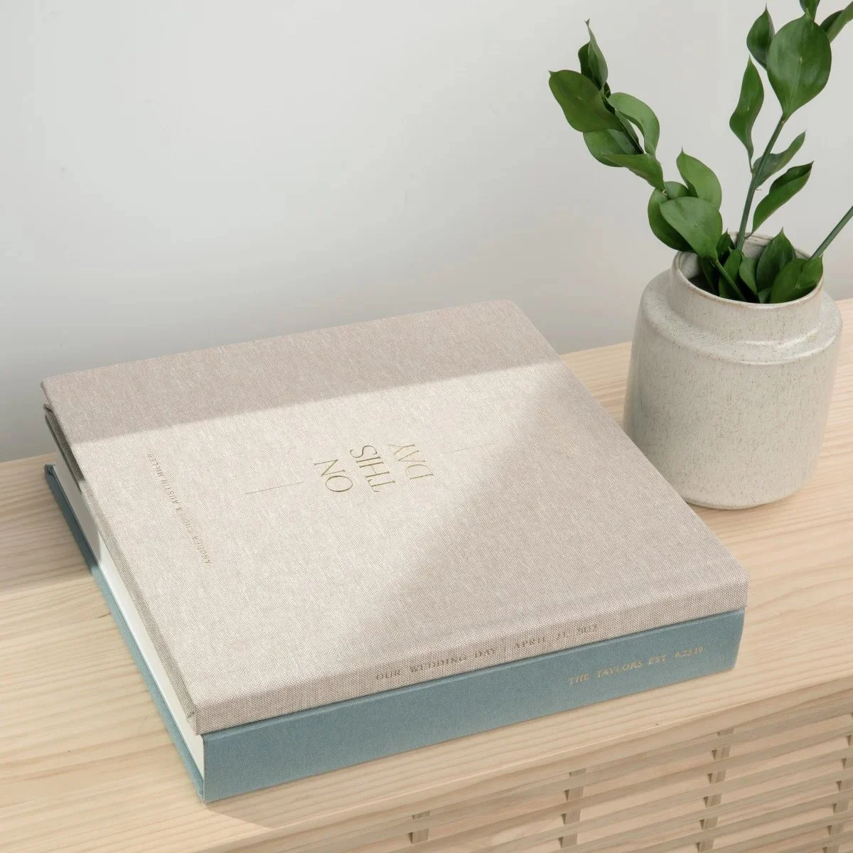 evr_q12023_pdpupdates_weddinglayflat_lifestyle copy.jpg