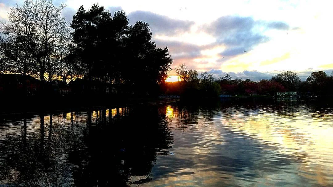 Easter Sunset in Victoria Park 