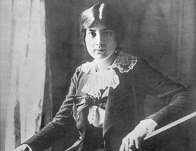 Thursday Scholarship Concert: Woman to Woman, with the Yargo Trio