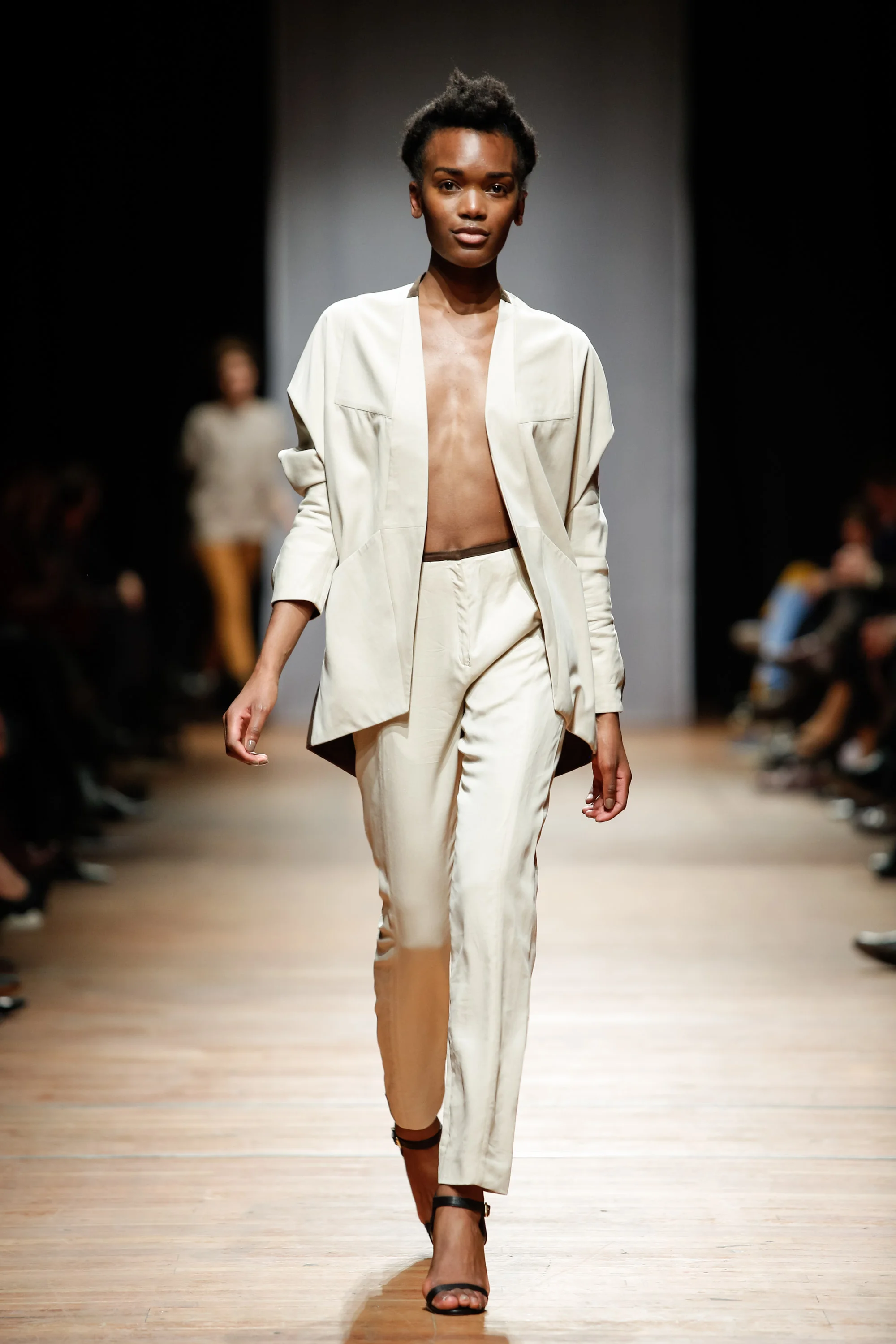 VERONIKA-BRUSA-BERENIK-SHOW-AW13-013.jpg