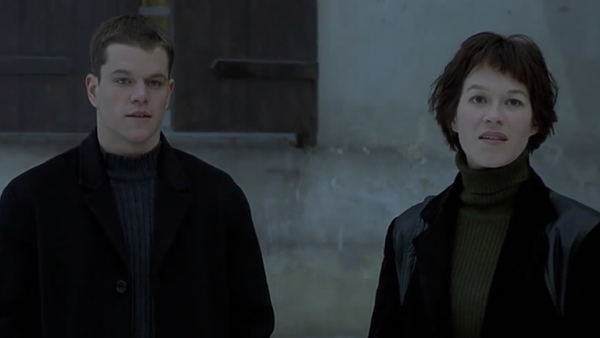 Amnesiac Jason Bourne finds an unlikely ally in Marie.