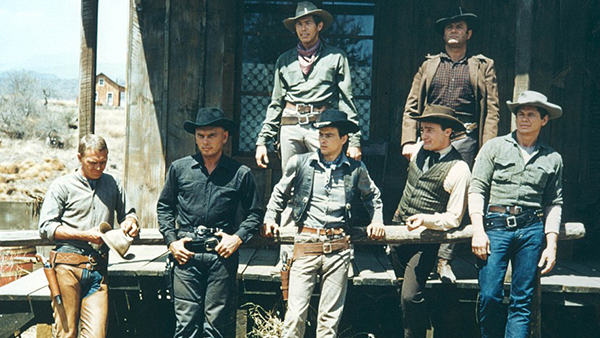 The Magnificent Seven (1960) assembled a great cast, cementing itself as one of the greatest Western films, as well as one of the best remakes.