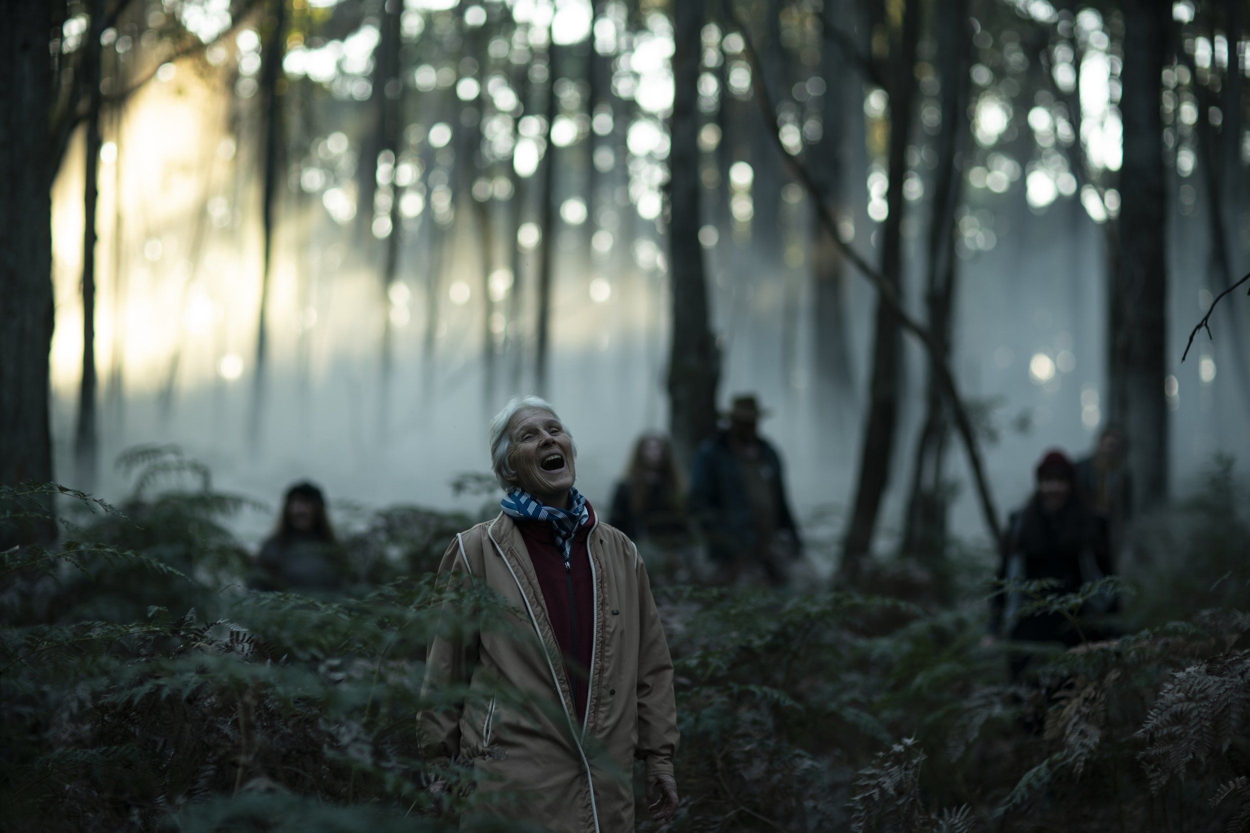 Singing_bushwalkers_in_THE_ROOSTER_2135_photo_credit_Sarah_Enticknap.JPG
