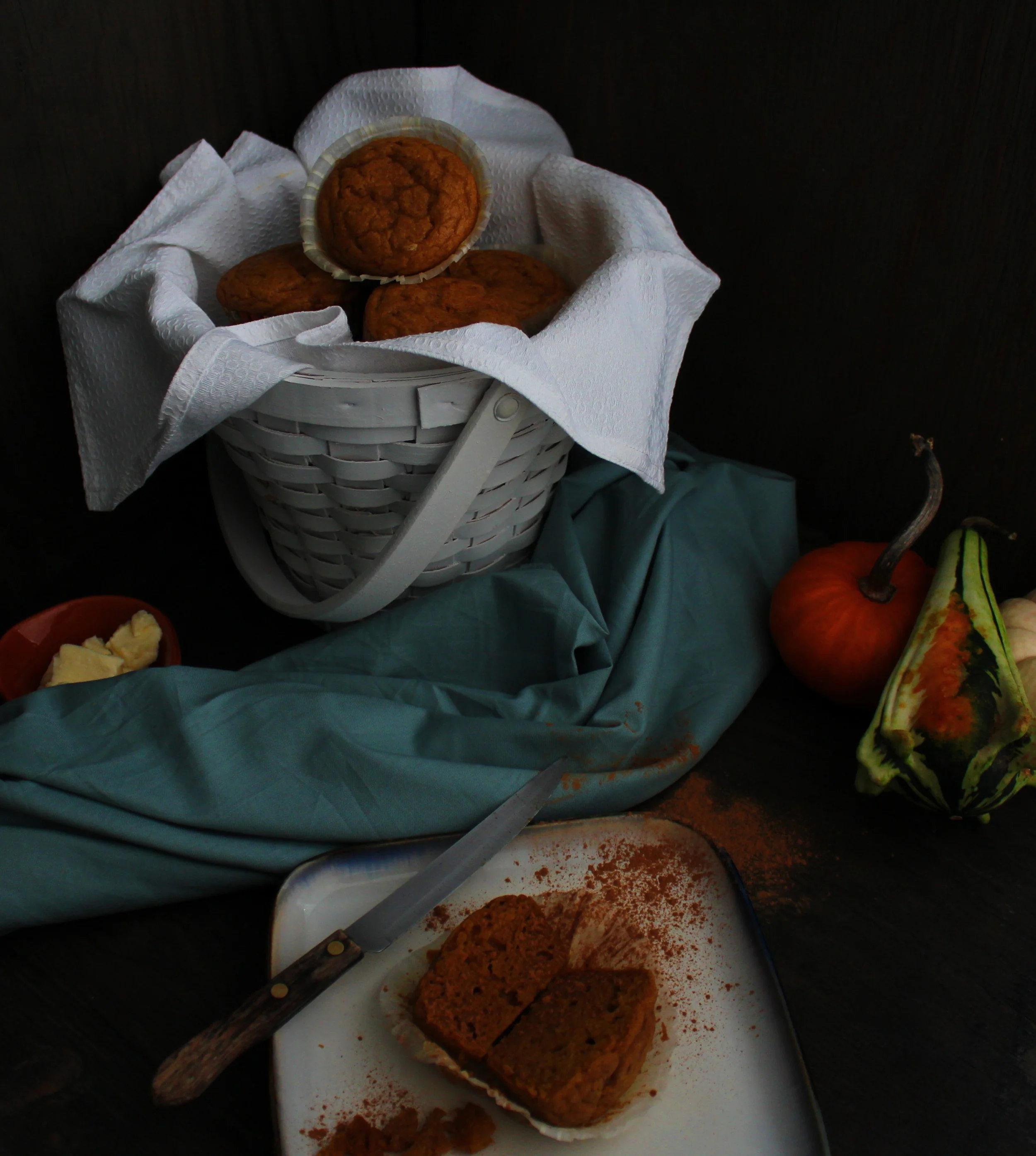 PUMPKIN WEEK // PUMPKIN GINGER YOGURT MUFFINS