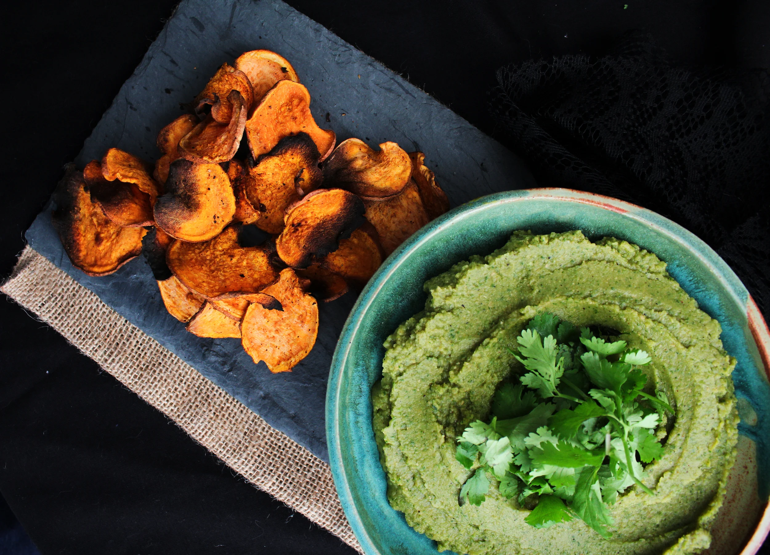 CHIPS & DIP