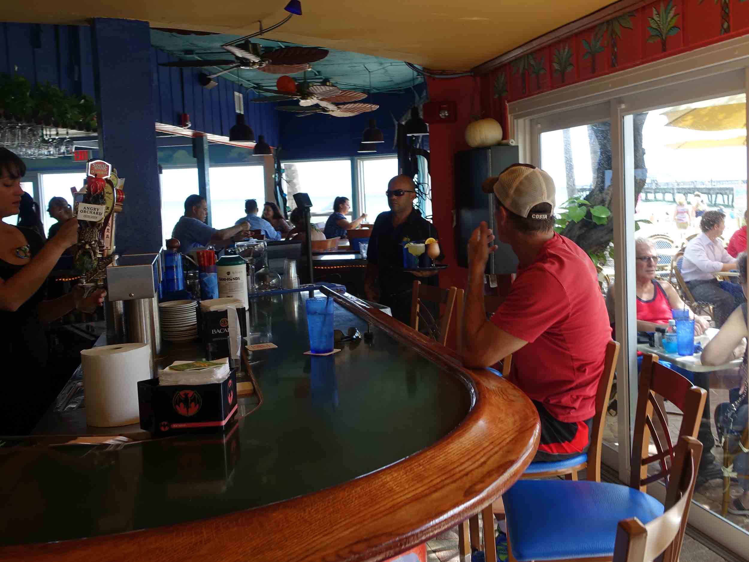 Aruba Beach Cafe Bar