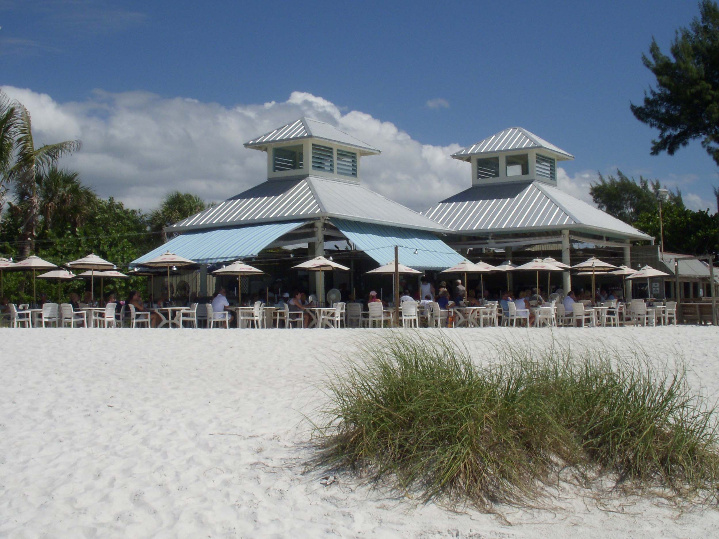 Sandbar Restaurant Exterior