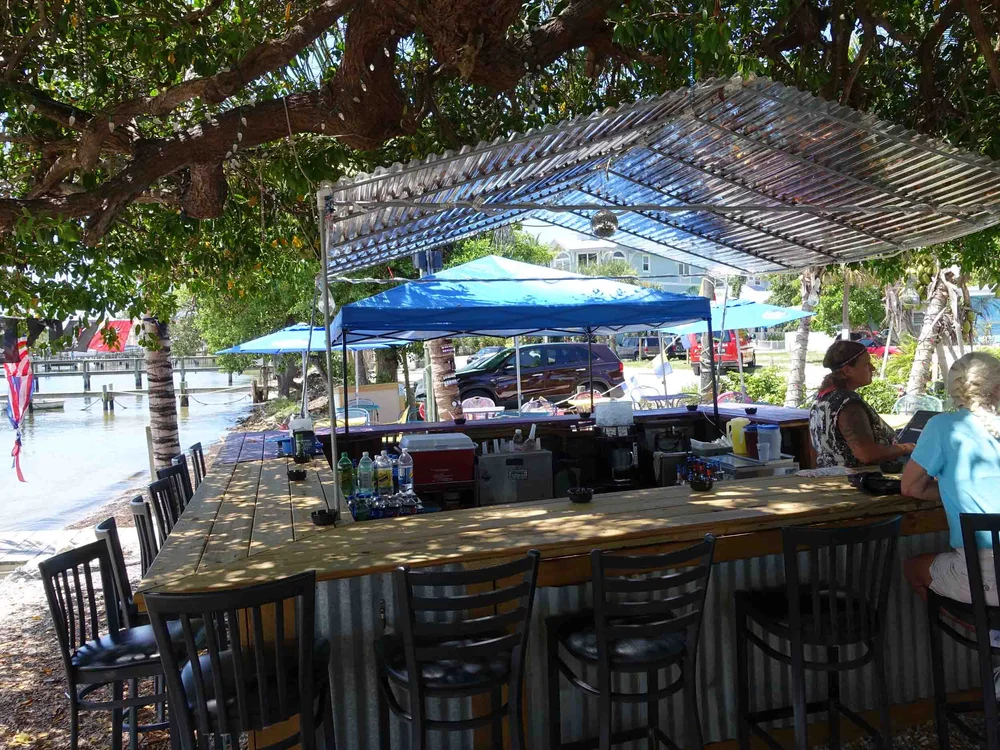 Bridge Tender Inn and Dockside Bar — Florida Beach Bar