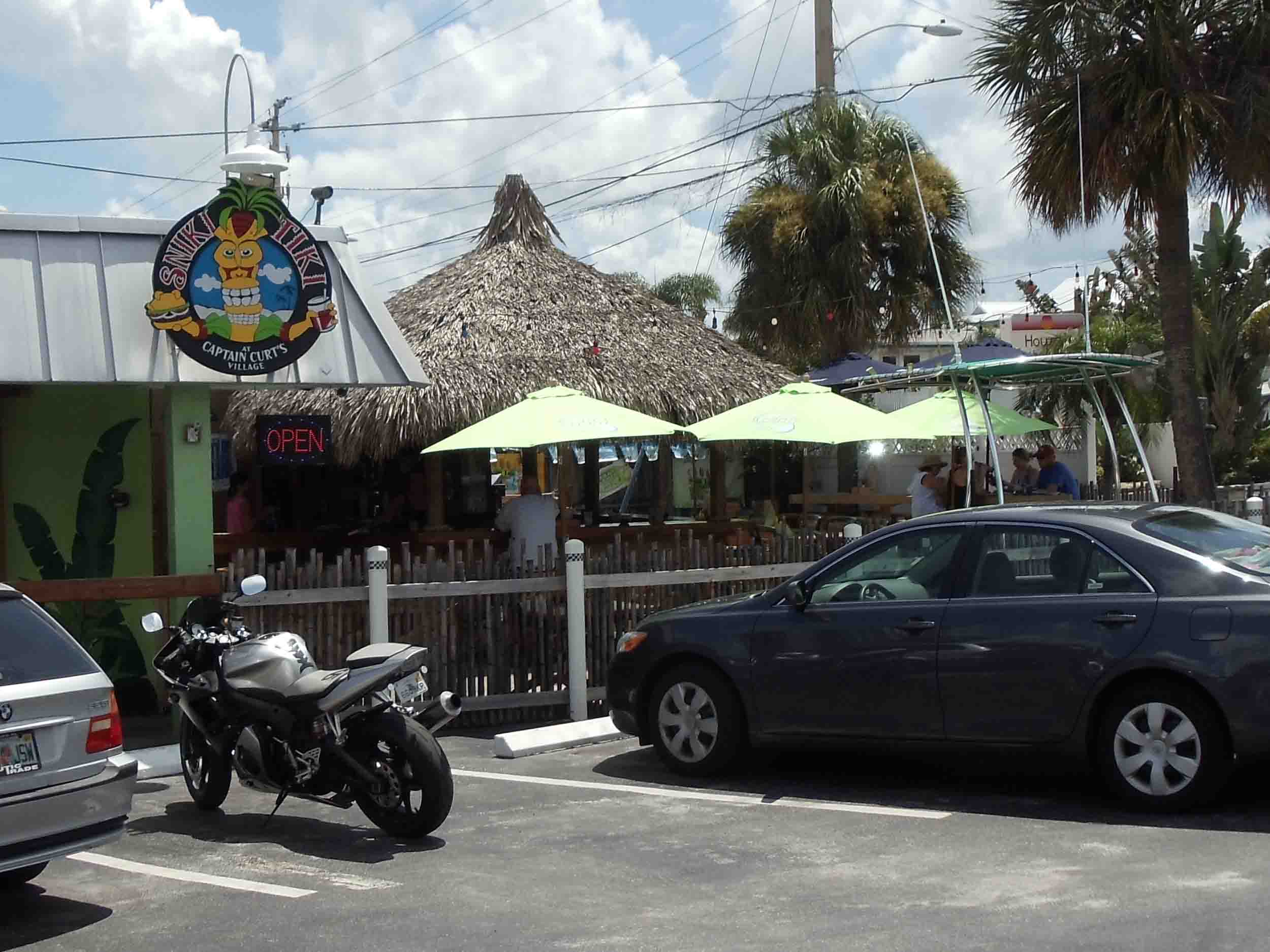 sniki-tiki-entry.jpg