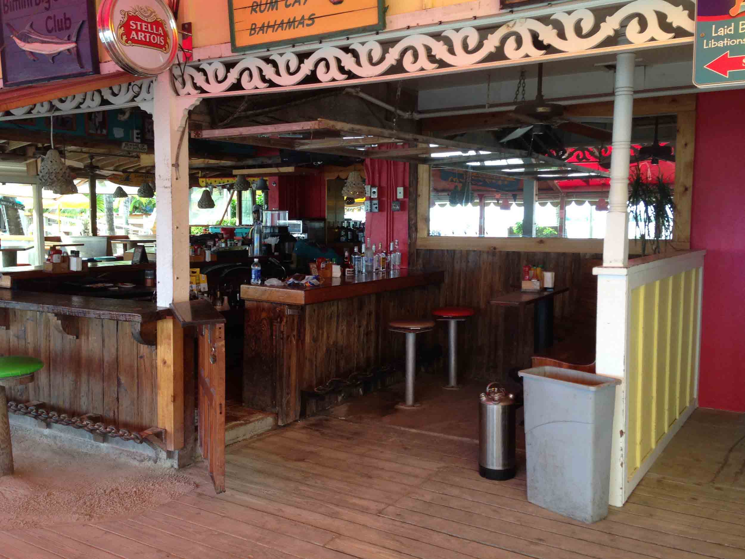 Captain Hiram's Sandbar Interior Bar