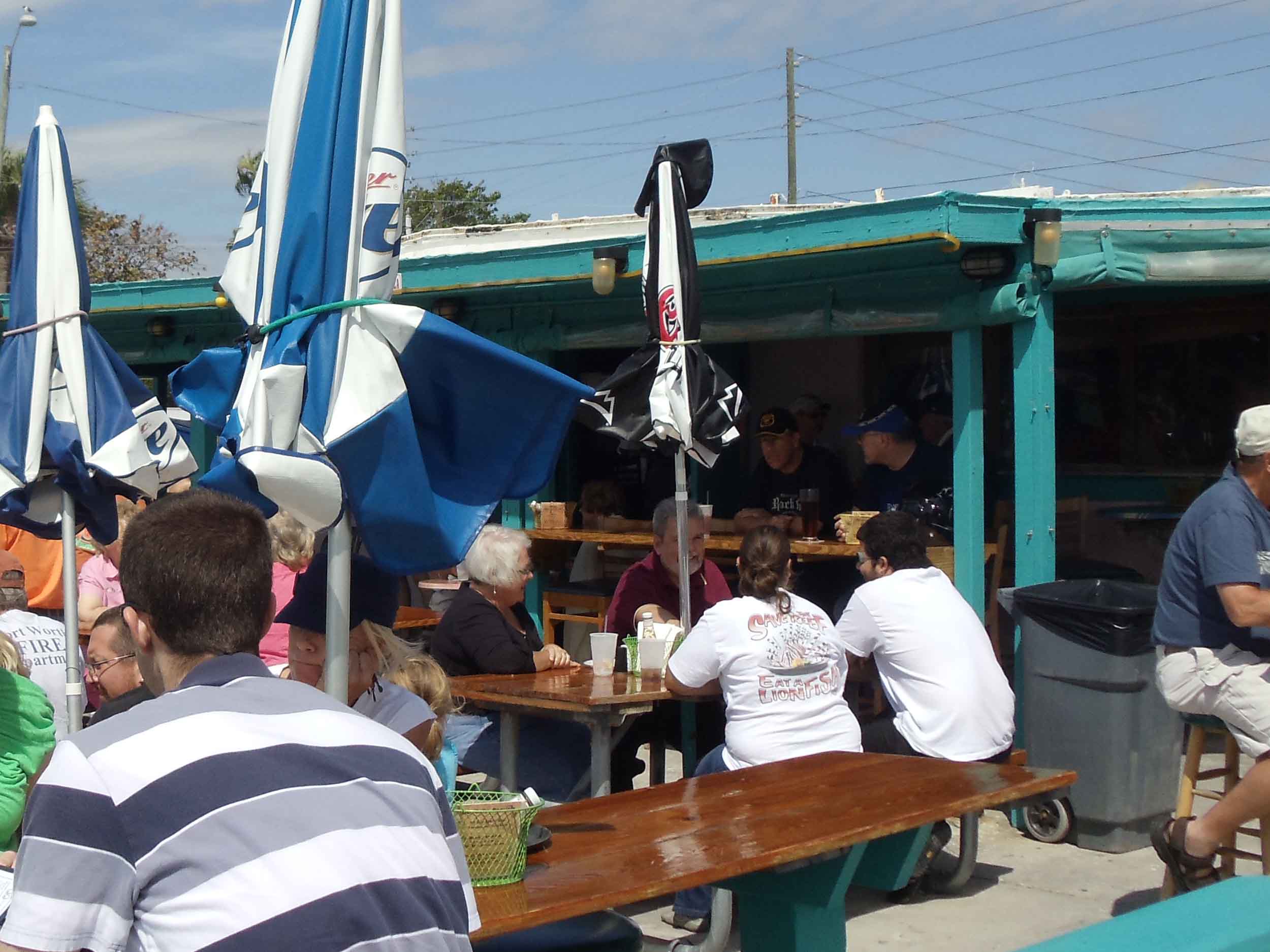 Woody's Waterfront Outdoor Restaurant Dining Area