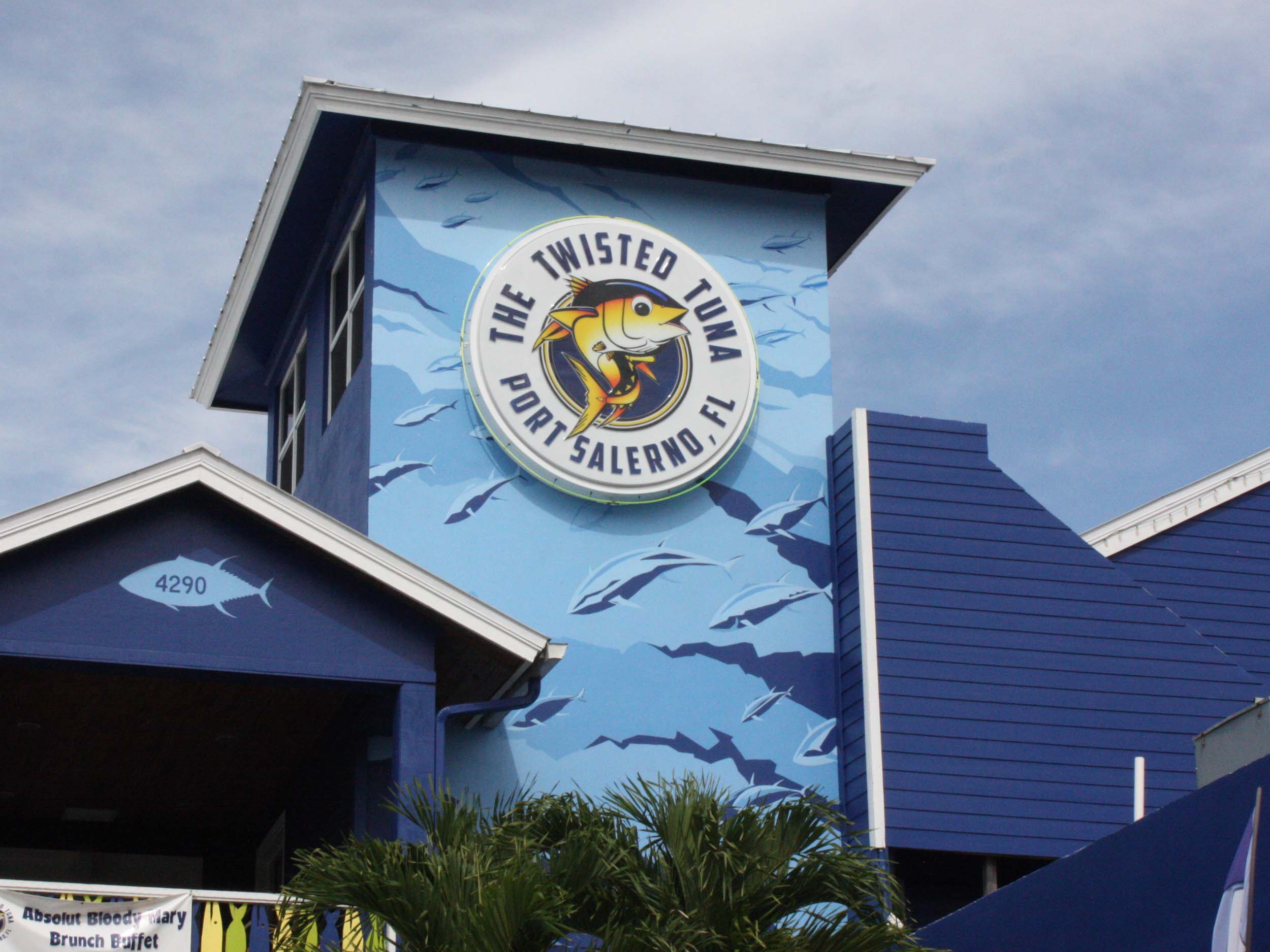 The Twisted Tuna Exterior