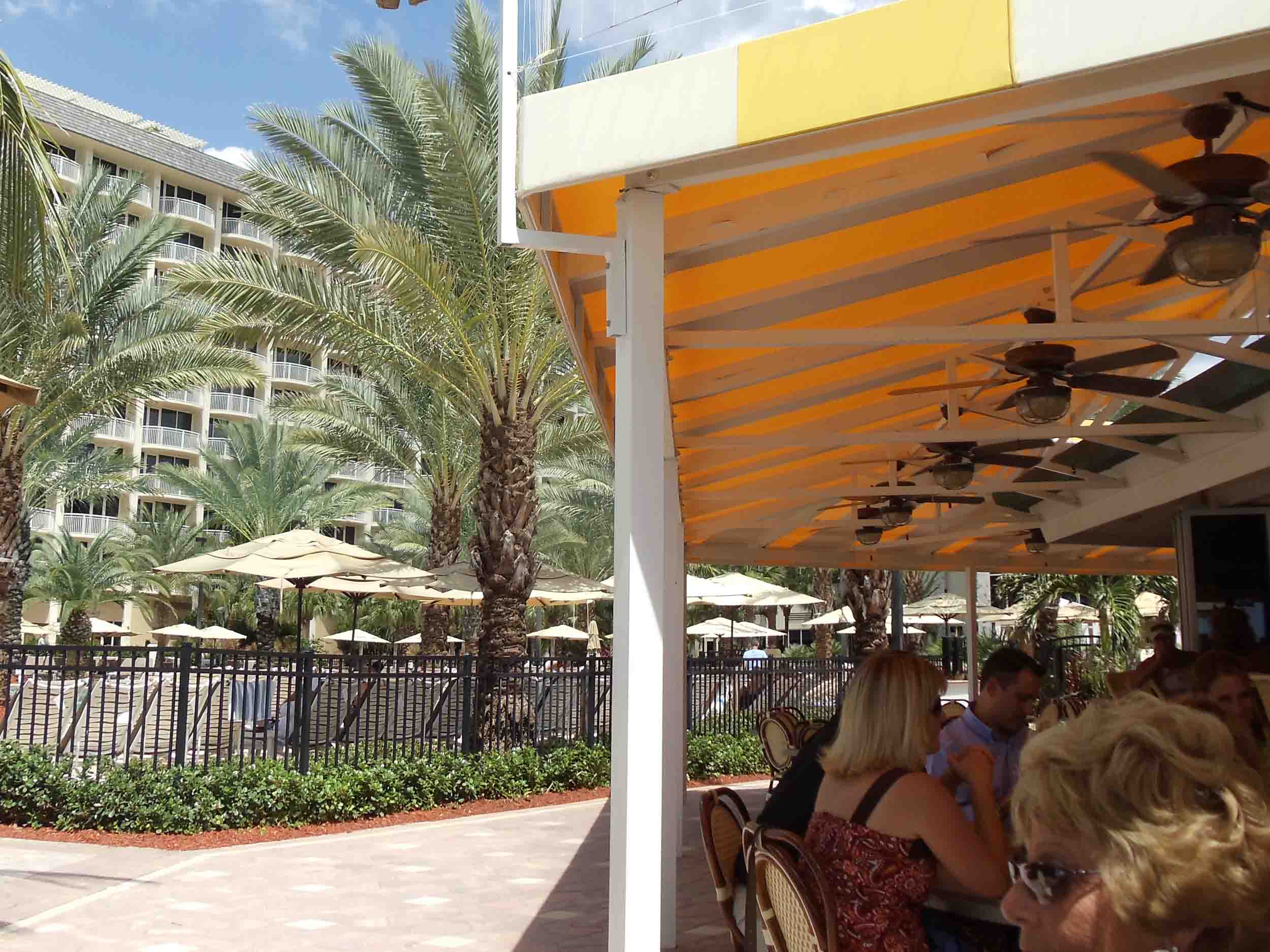 Quinn's on the Beach Pool View