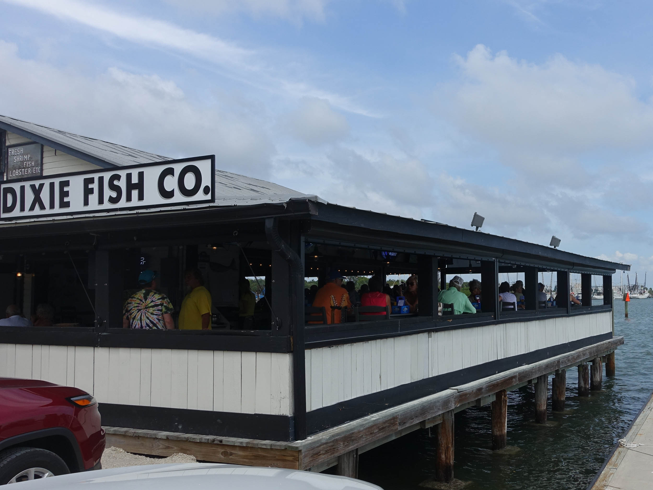 Dixie Fish Company Patio