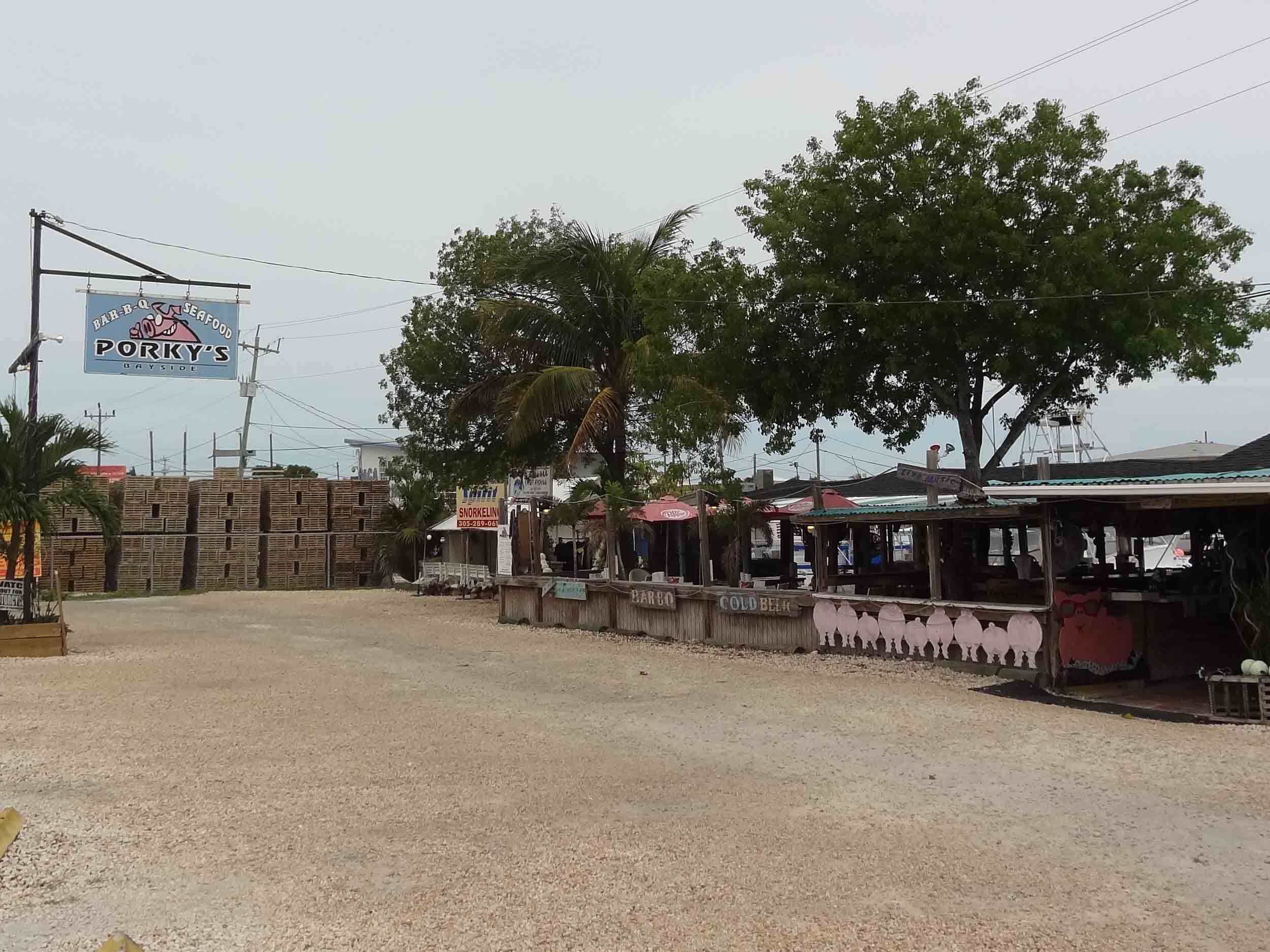 Porky's Bayside Restaurant and Marina Exterior