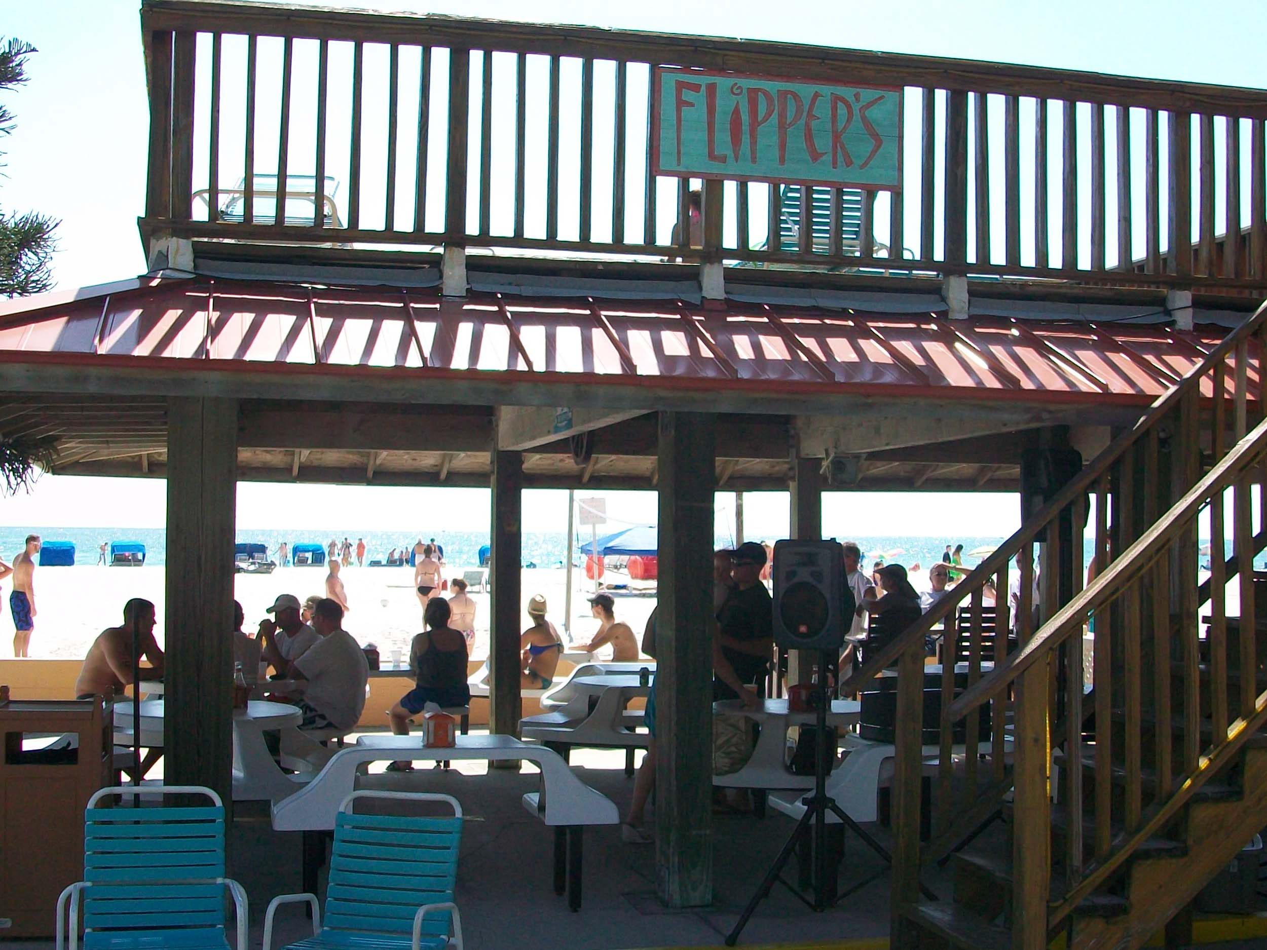 Flipper's Beach Bar 
