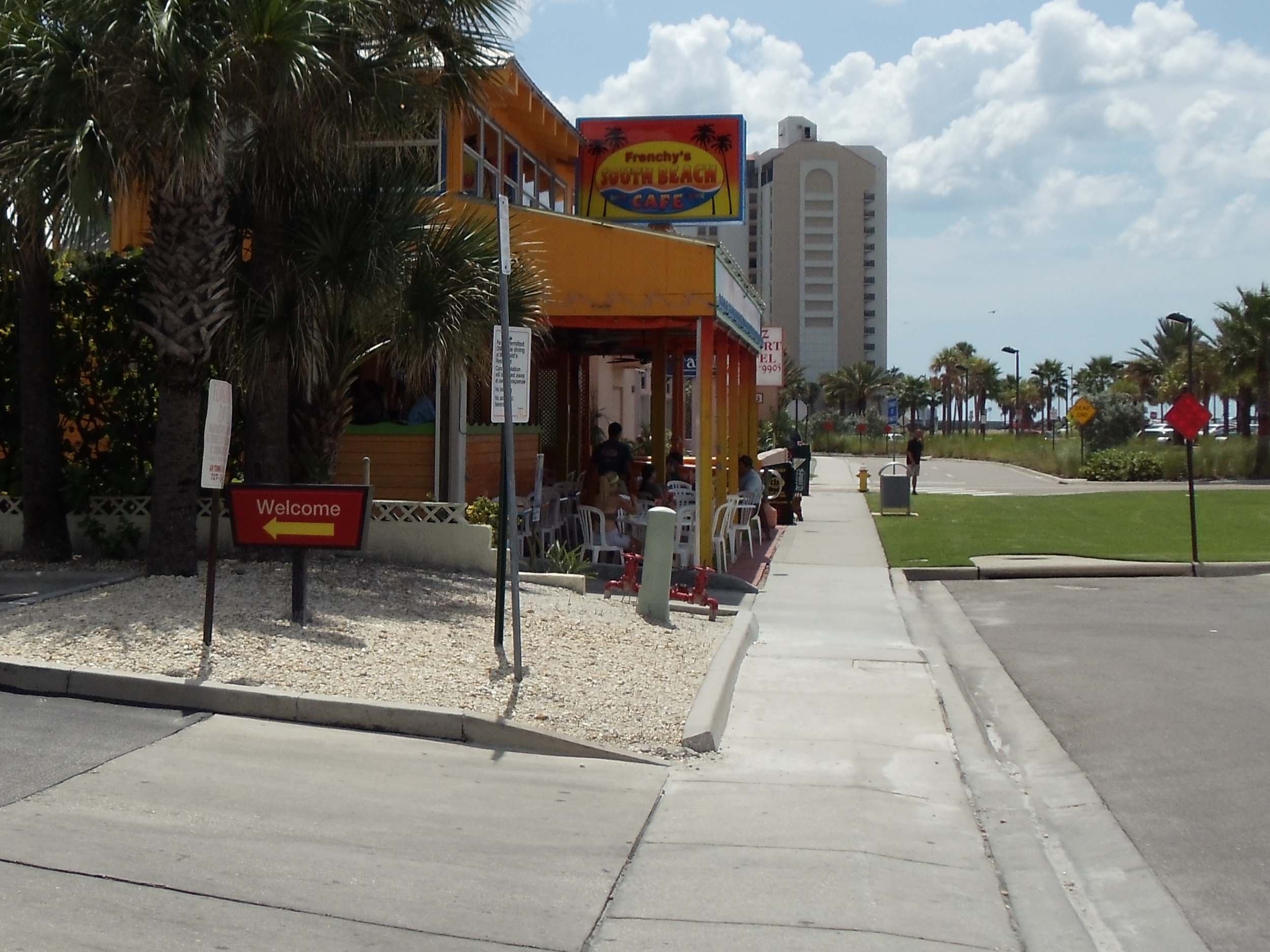Frenchy's South Beach Cafe