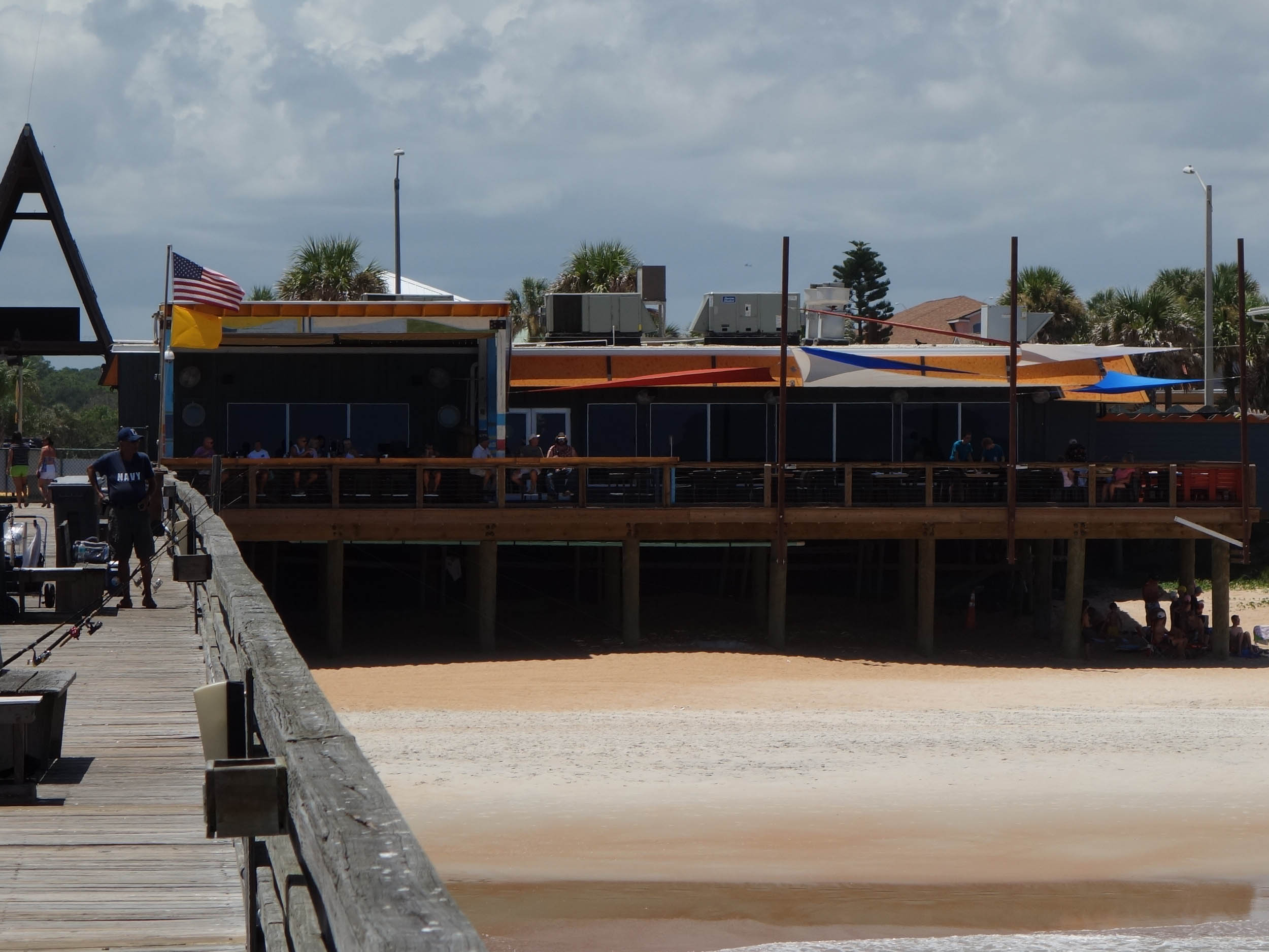 Funky Pelican Exterior Boardwalk