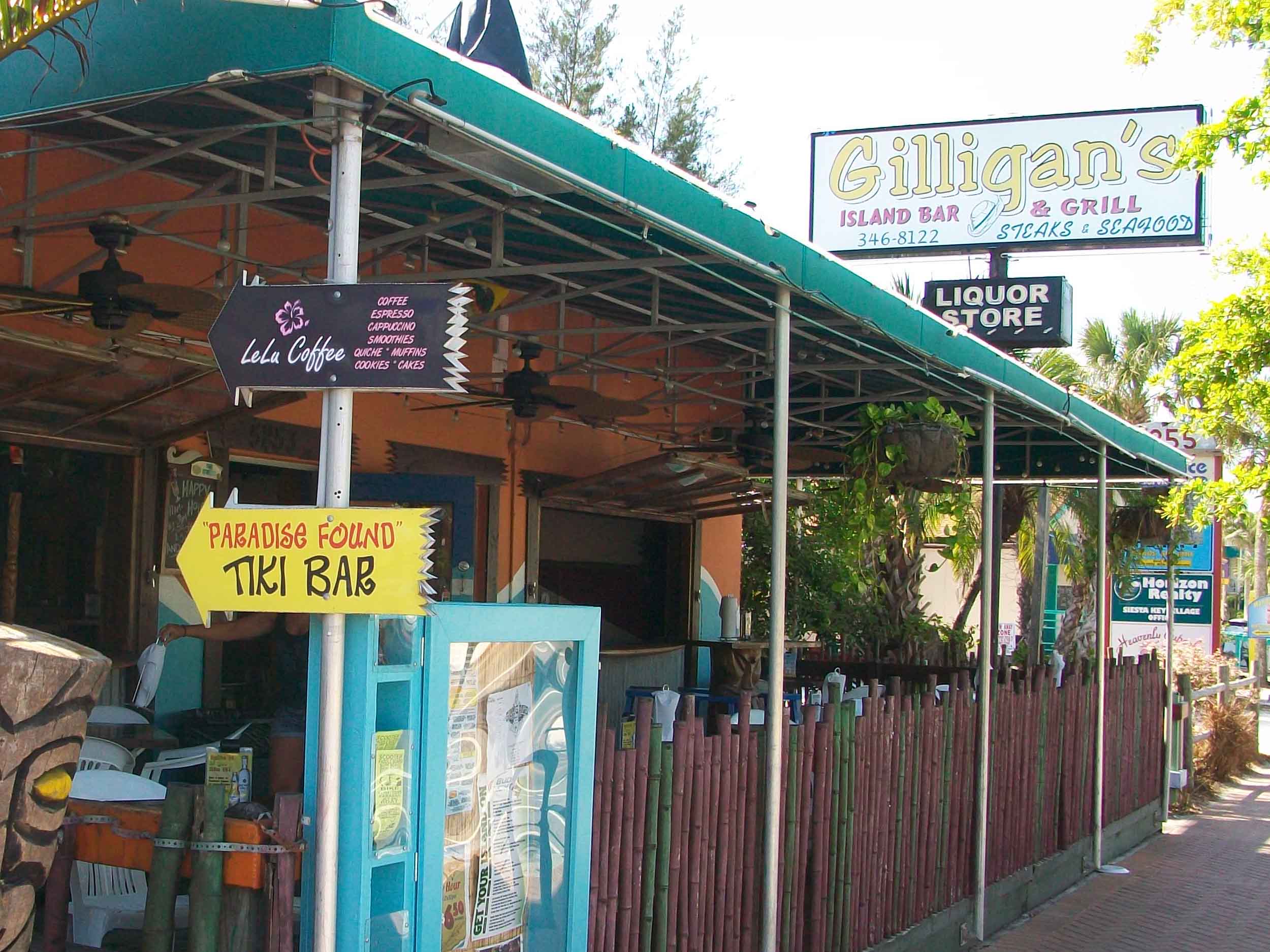 Gilligan's Island Bar and Grill Entrance