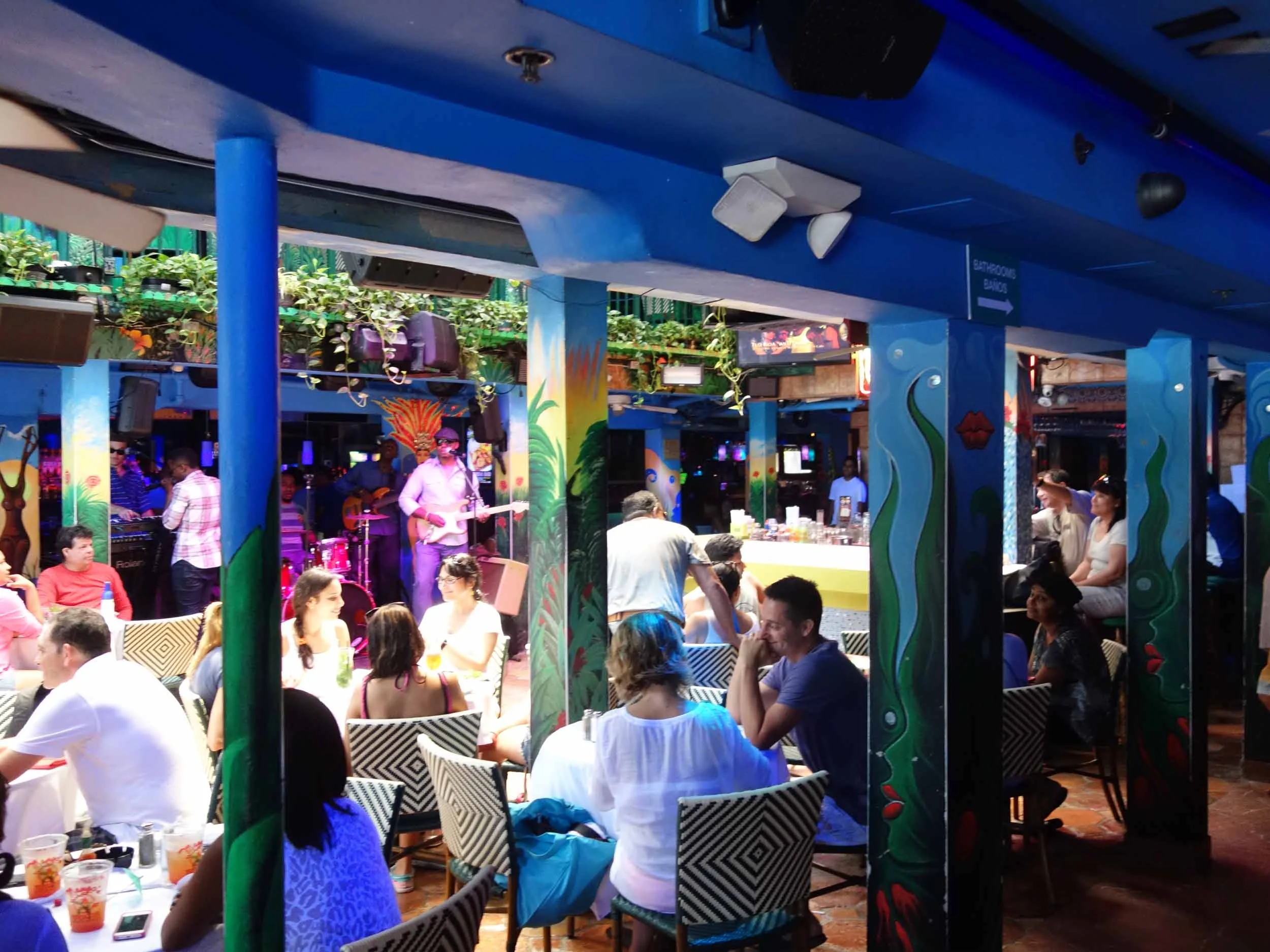 Mango's Tropical Cafe Live Music