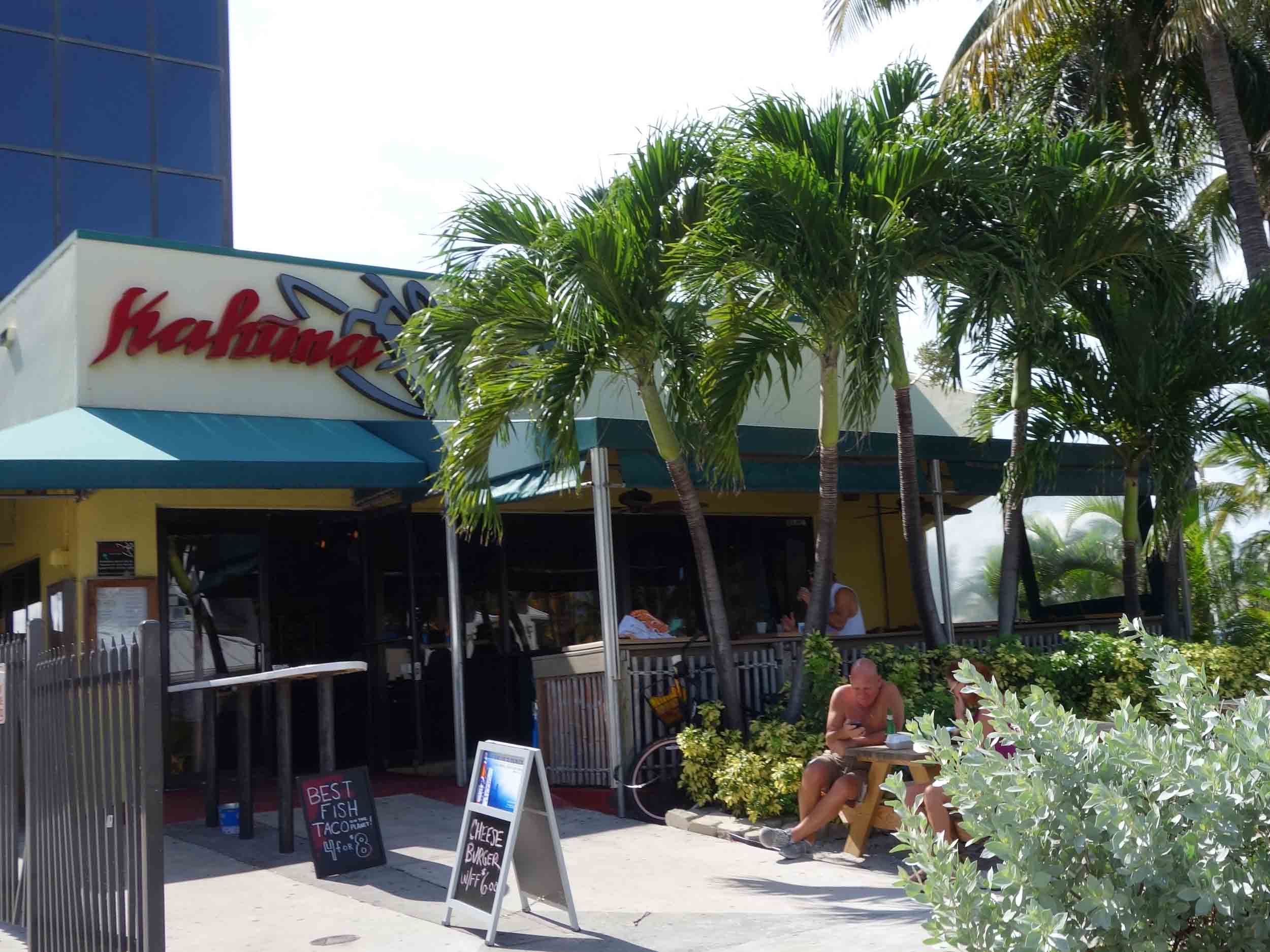 Kahuna Bar and Grill Exterior