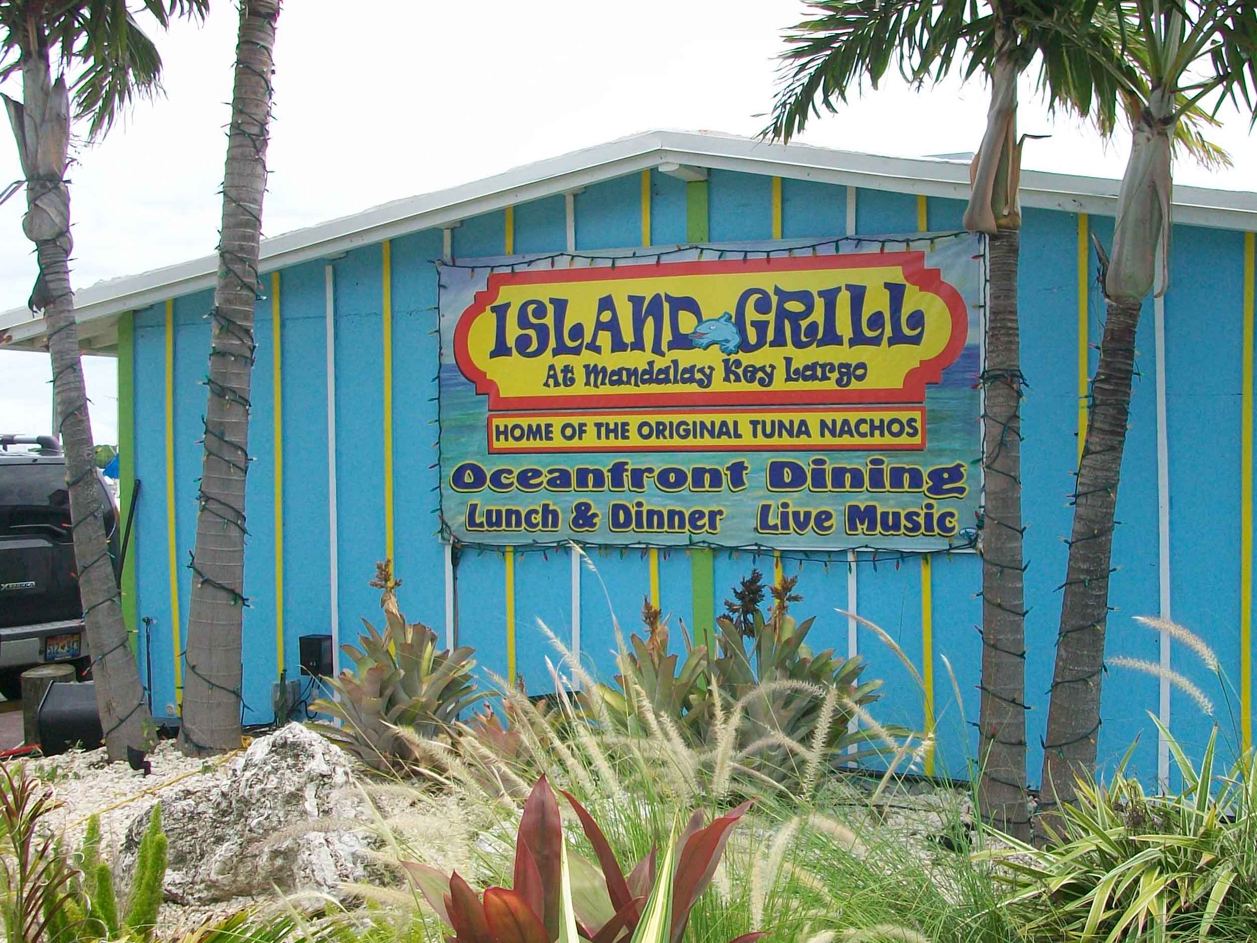 Island Grill at Mandalay Entrance