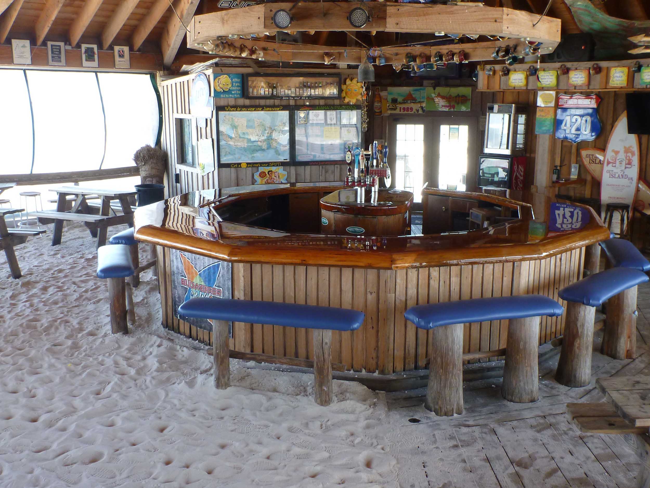 Pagoda Bar at Juana's Pagodas