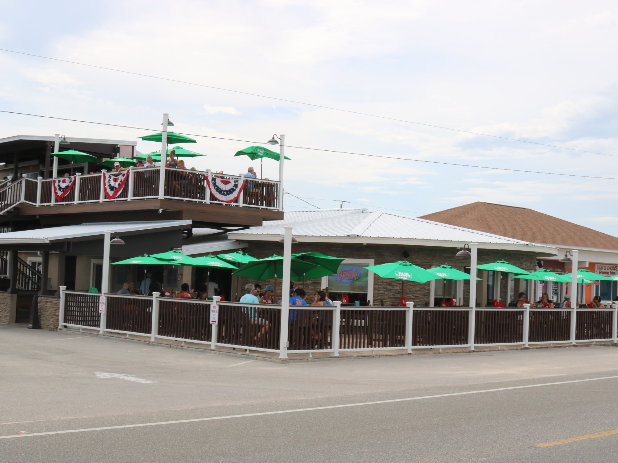 Oceanside Beach Bar and Grill Exterior
