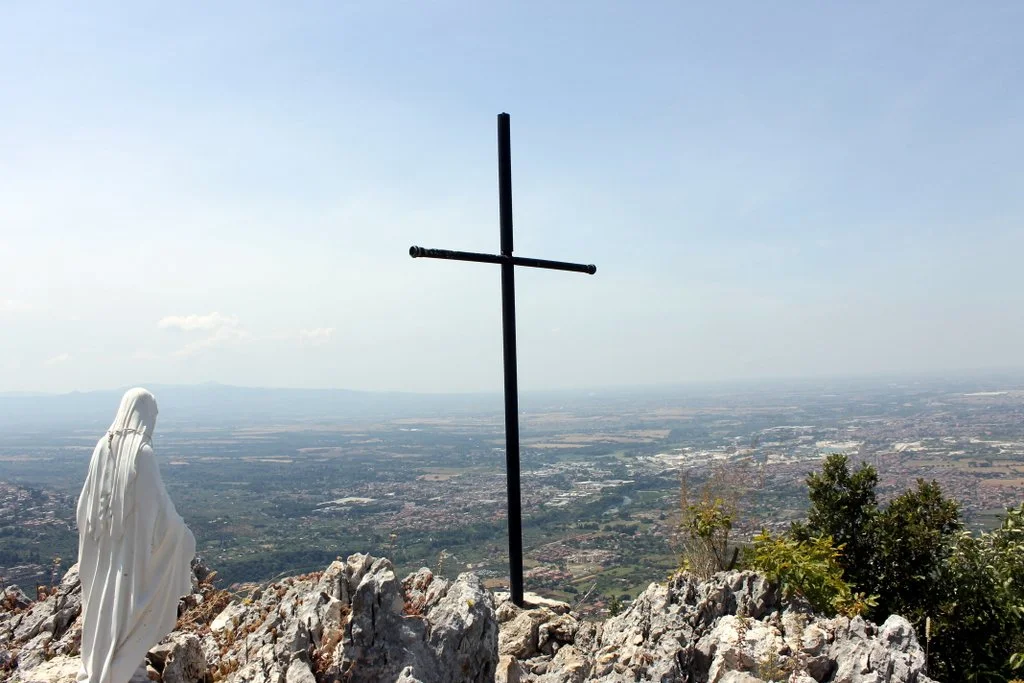 Hiking near Tivoli, Monte Catillo (2016).