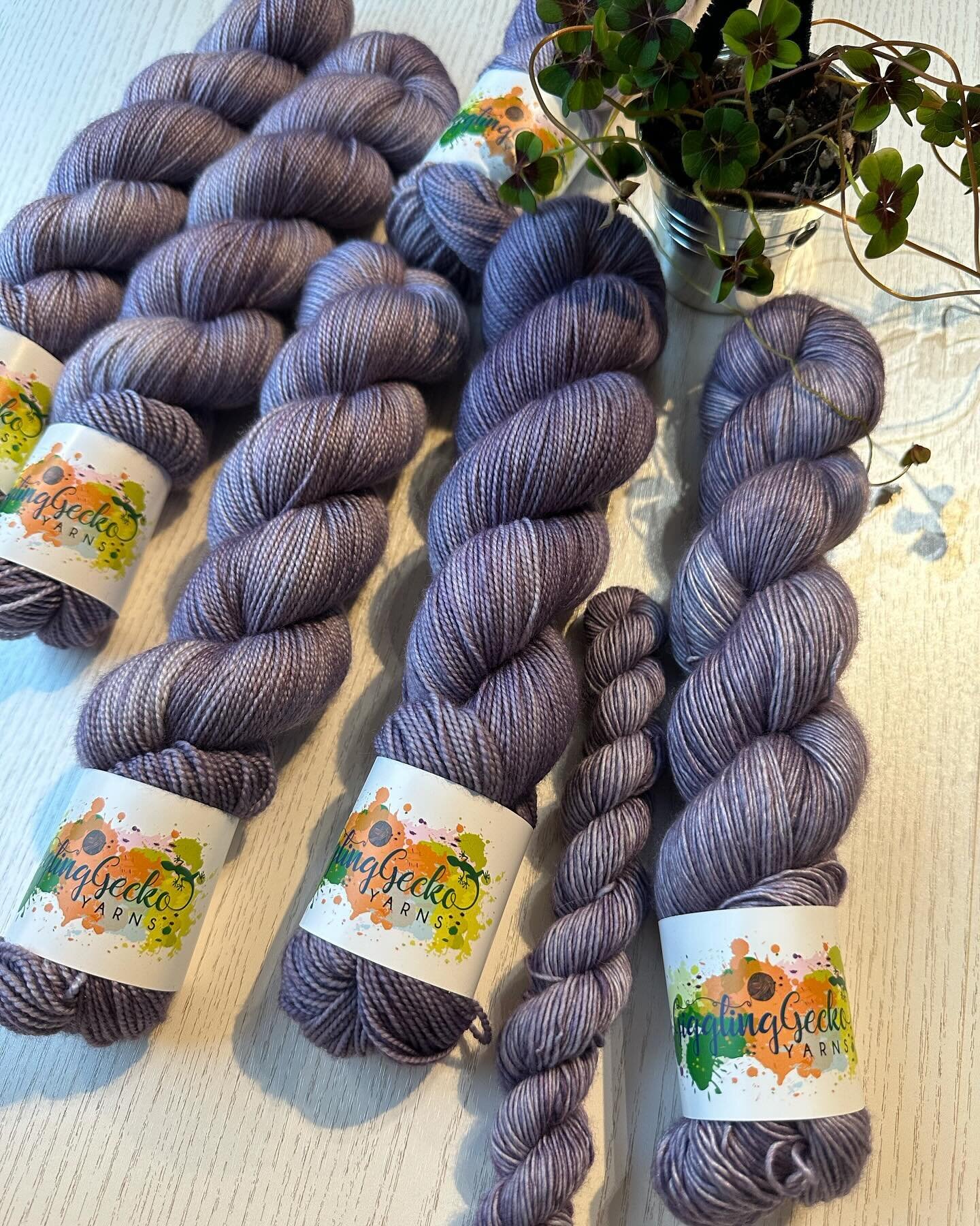 It&rsquo;s been quiet here as I am getting ready to move into our new house and I wanted to get all the custom orders out (as well as the yarn I will bring to @swissyarnfestival in April) as it will take a bit of time til the dye studio gets set up. 