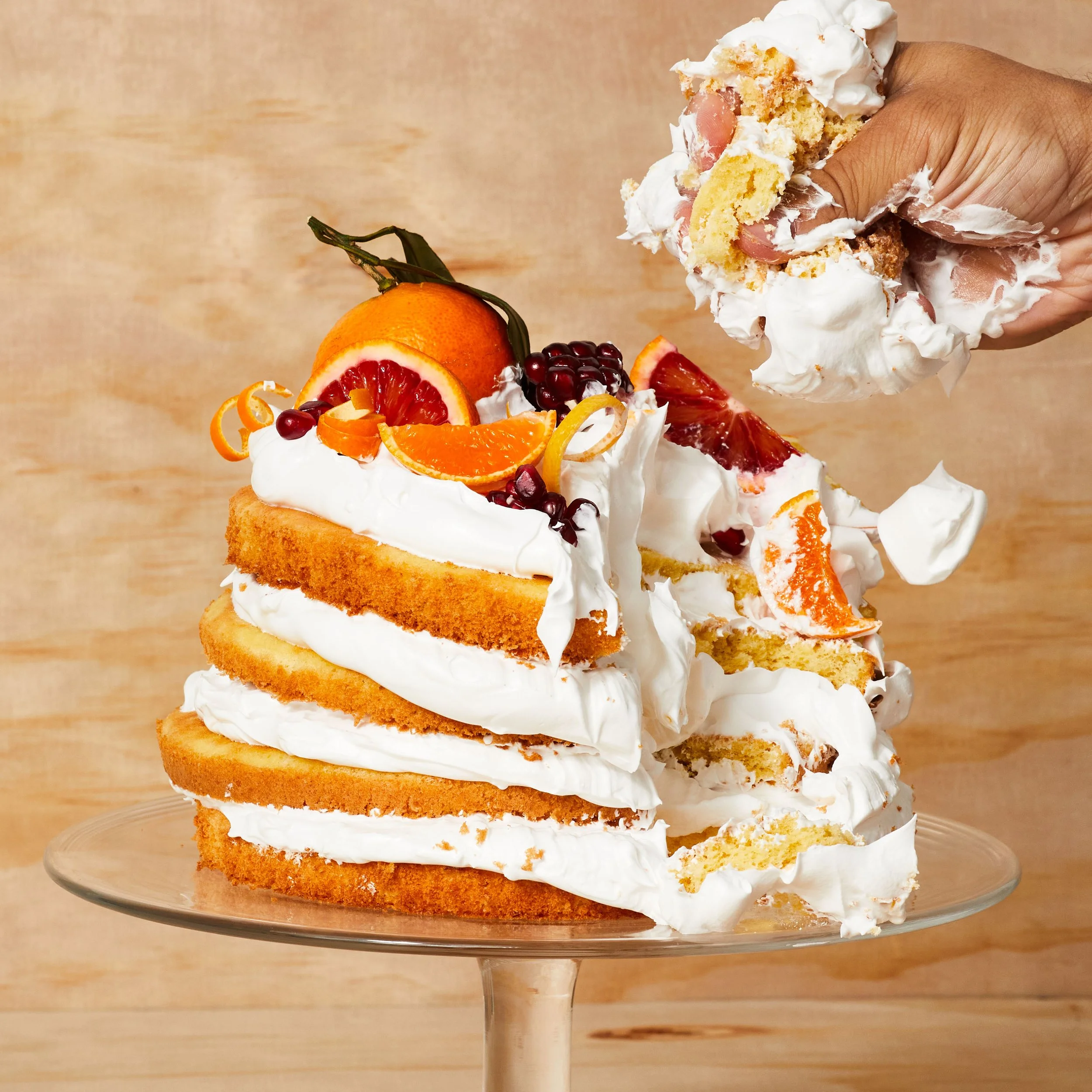GeoniseSpongeCake_Beauty_Messy.jpg