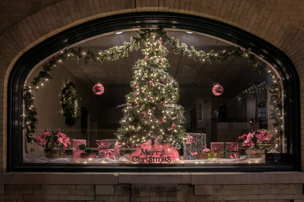 Cedarburg Koehler Insurance Merry Christmas