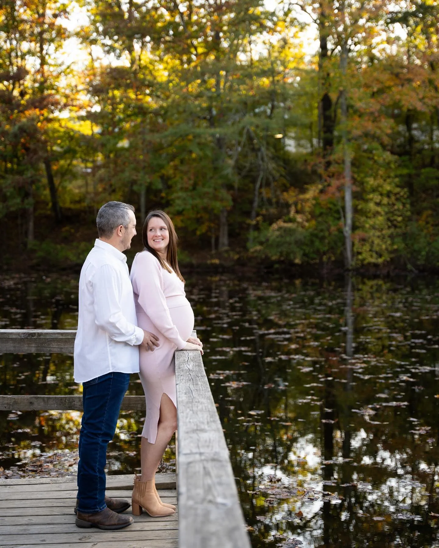 Some snippets from this sweet maternity session with Ashley + Craig 🤍 

&bull;
&bull;
&bull;

#wedding #weddings #weddingphotographer #weddingvendor #charlotteweddings #carolinaweddings #southernweddings #familyphotographer #engagementphoto #bridalp