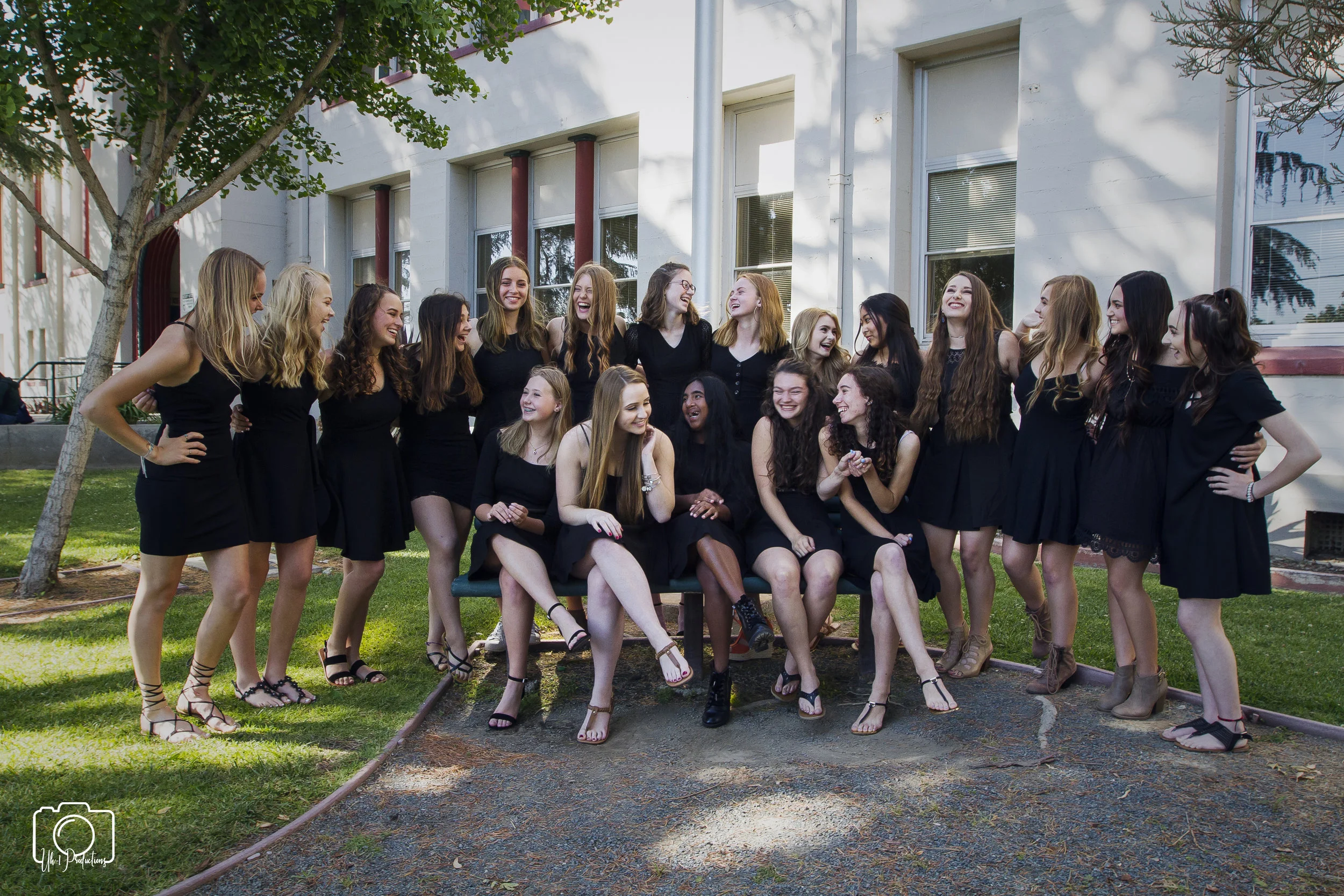 LHSDance2271.jpg
