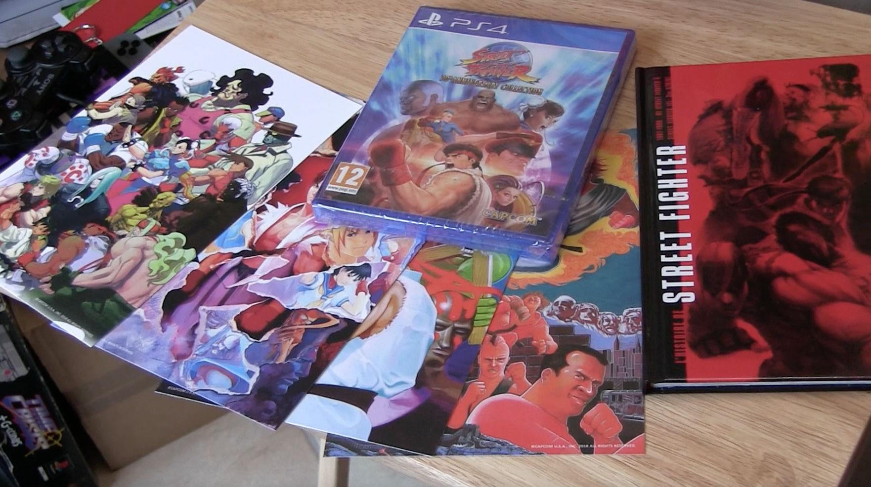 Unboxing Street Fighter 30th Anniversary Collection - Pix'n Love Collector's Edition PS4