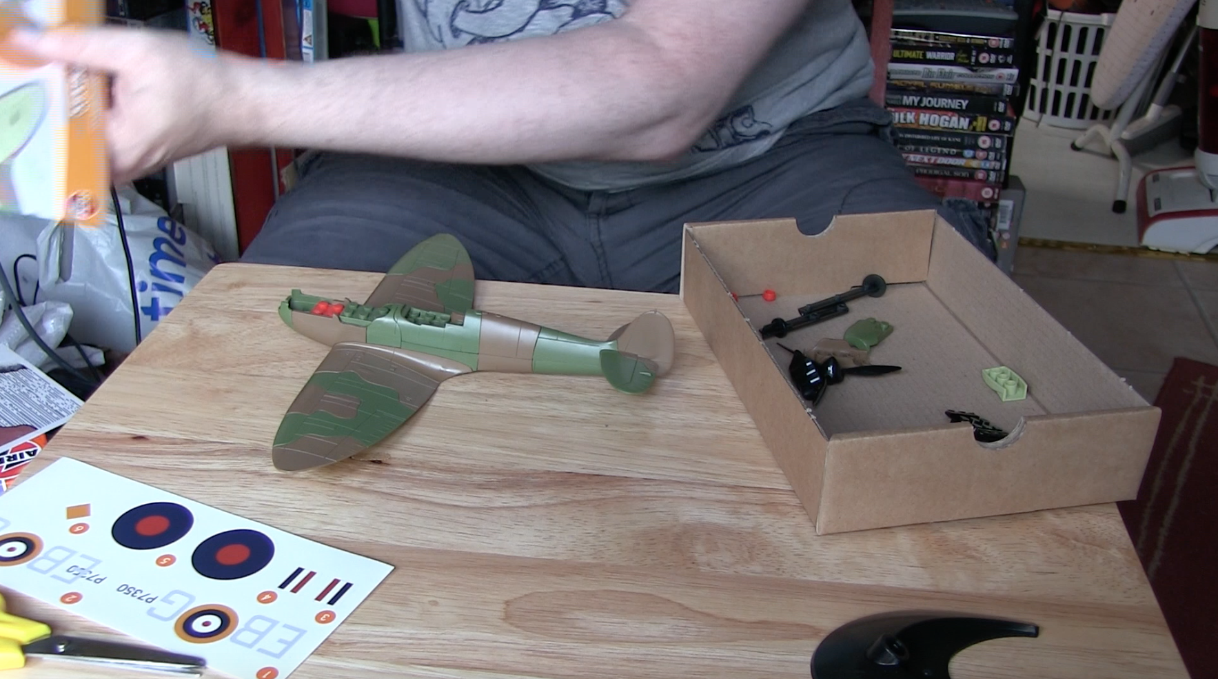 Airfix QuickBuild - Unboxing, Build and Review!