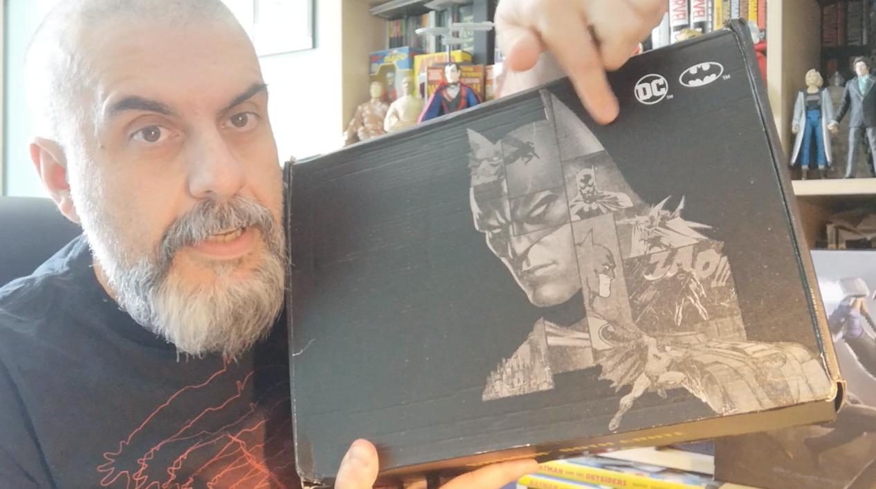 Batman 80th Anniversary Limited Edition Loot Crate - Unboxing! | Bruno's Boxes