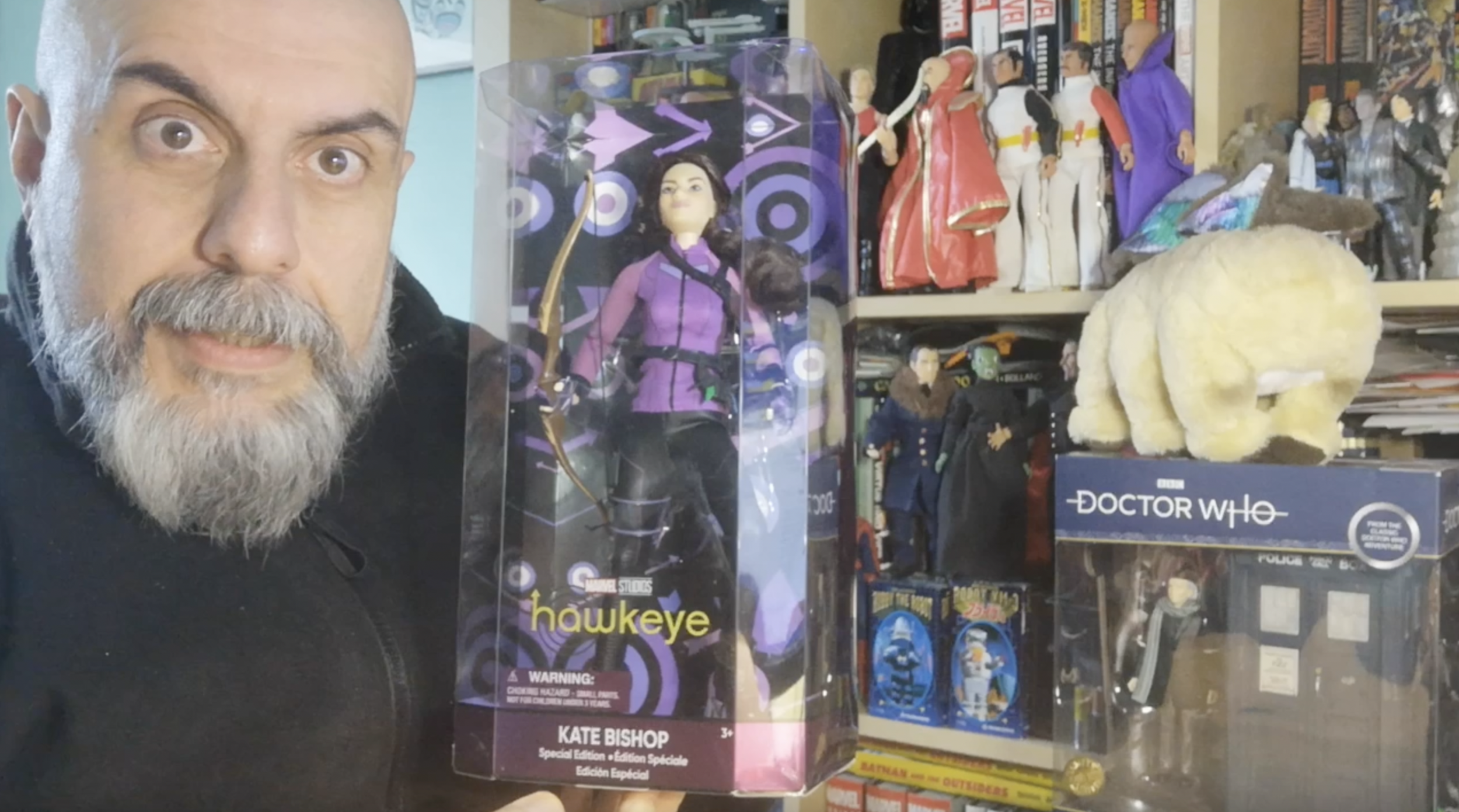 Disney Store Exclusive Hawkeye Kate Bishop figure Unboxing! | Bruno's Boxes