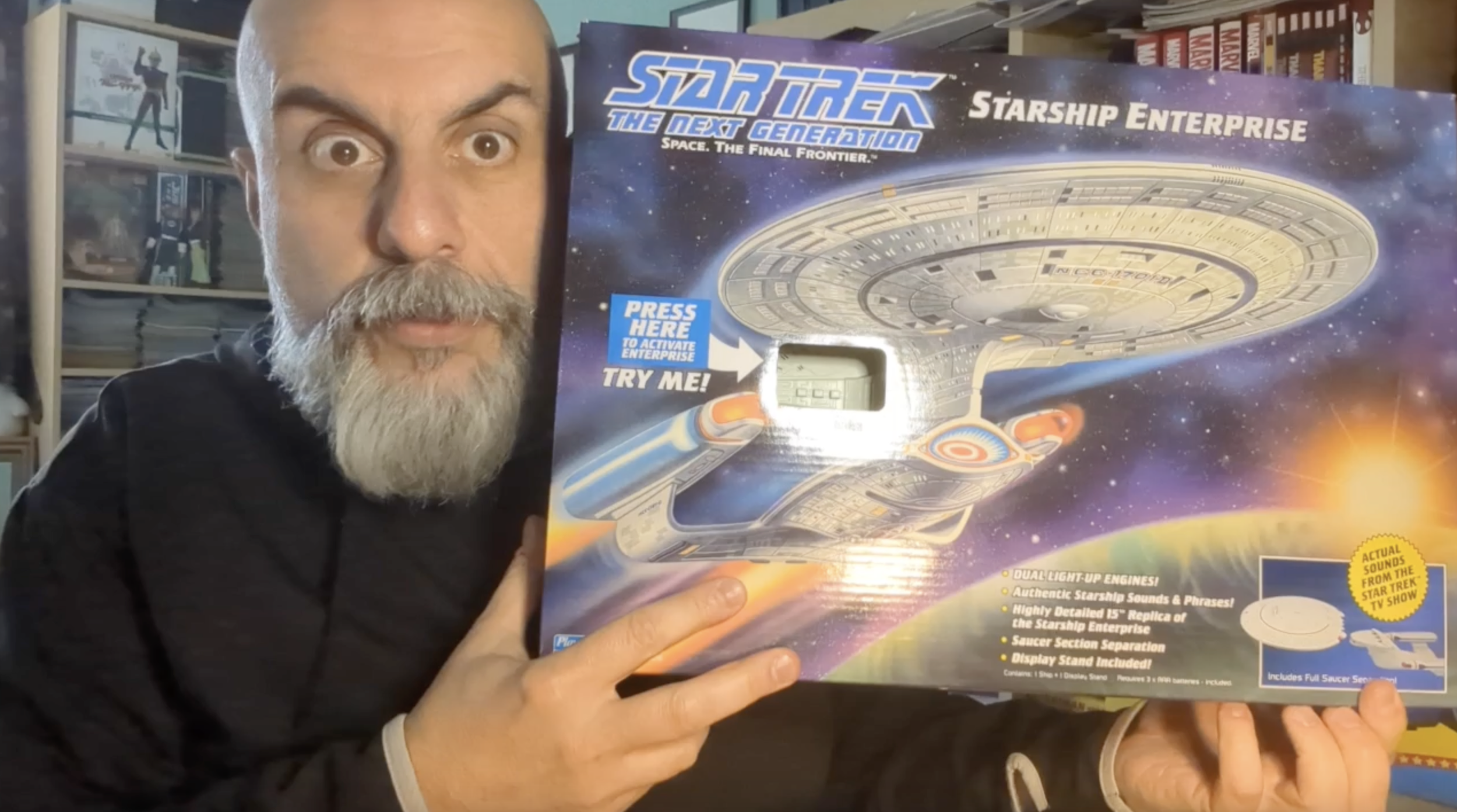 Playmates - Star Trek TOS Communicator and TNG USS Enterprise D - Unboxing! | Bruno's Boxes