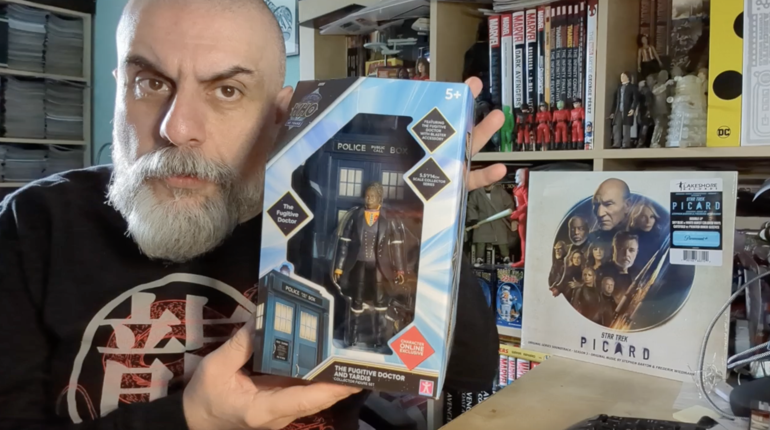 Character Options - Doctor Who - Fugitive Doctor &amp; TARDIS Set Unboxing! | Bruno's Boxes