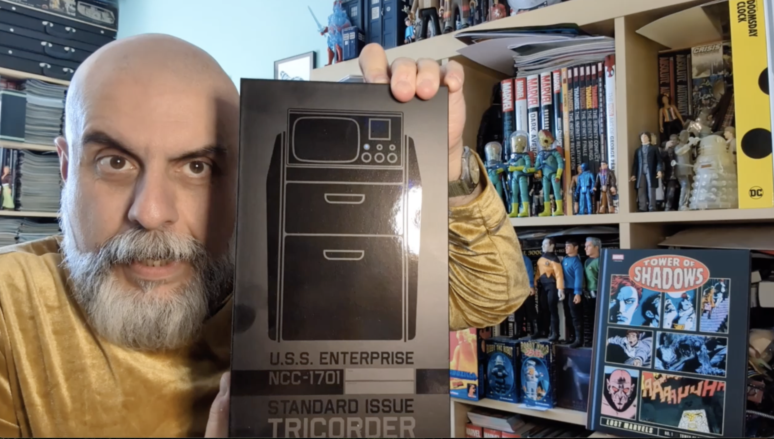 The Wand Company - Star Trek TOS Tricorder unboxing and demo! | Bruno's Boxes