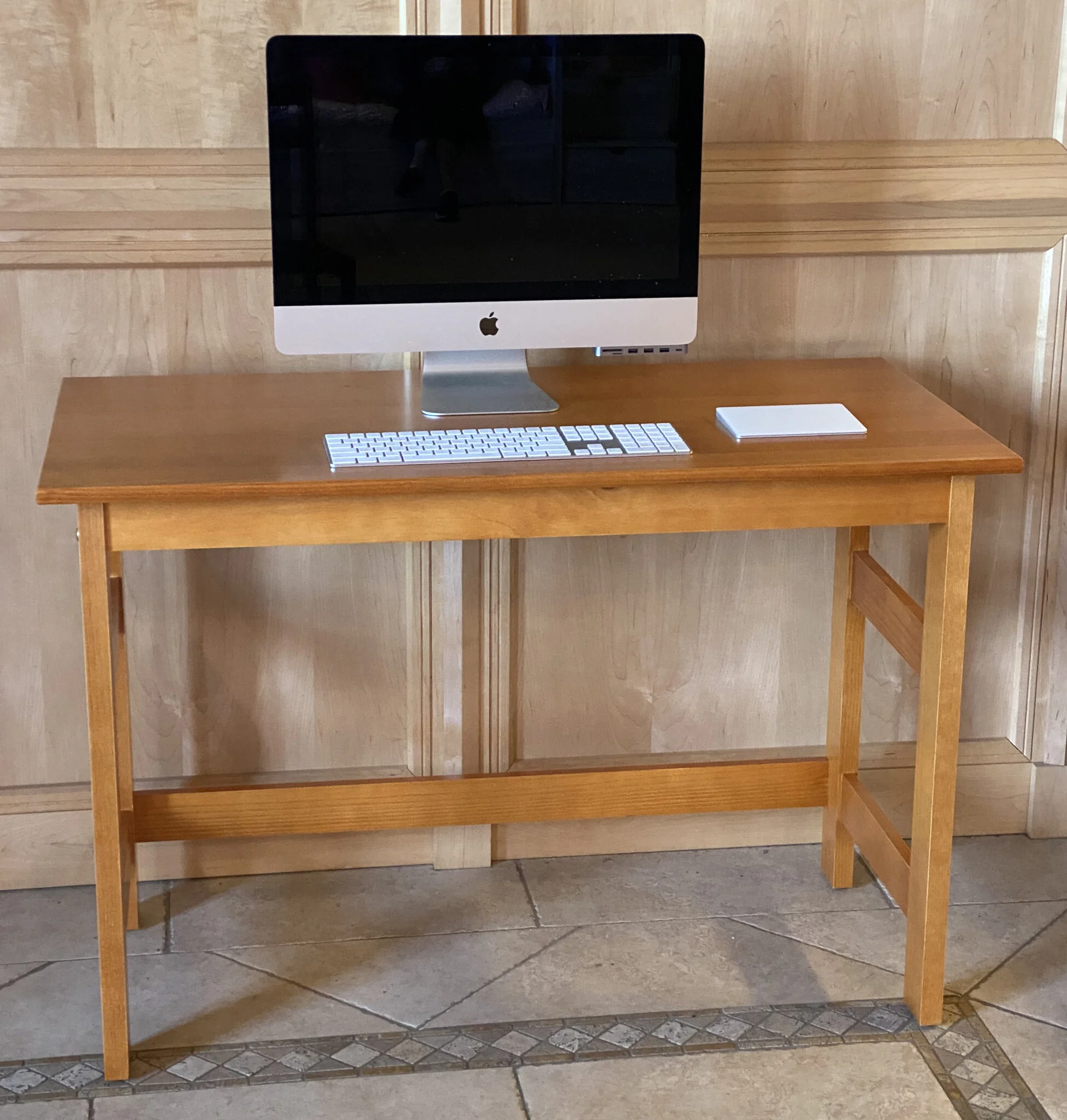 Simple Wood Computer Desk